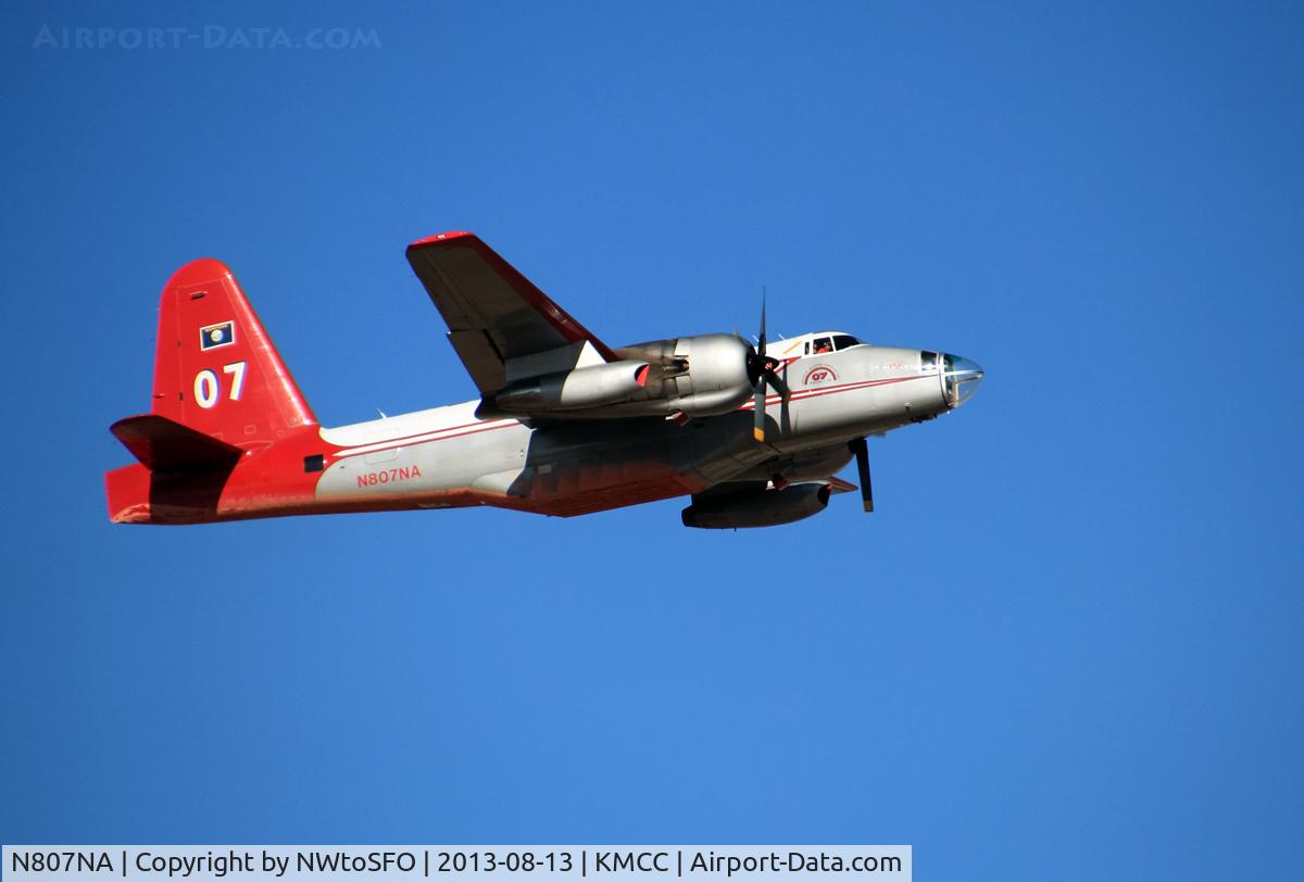 N807NA, 1954 Lockheed P2V-5F Neptune C/N 426-5305, Departing after a 