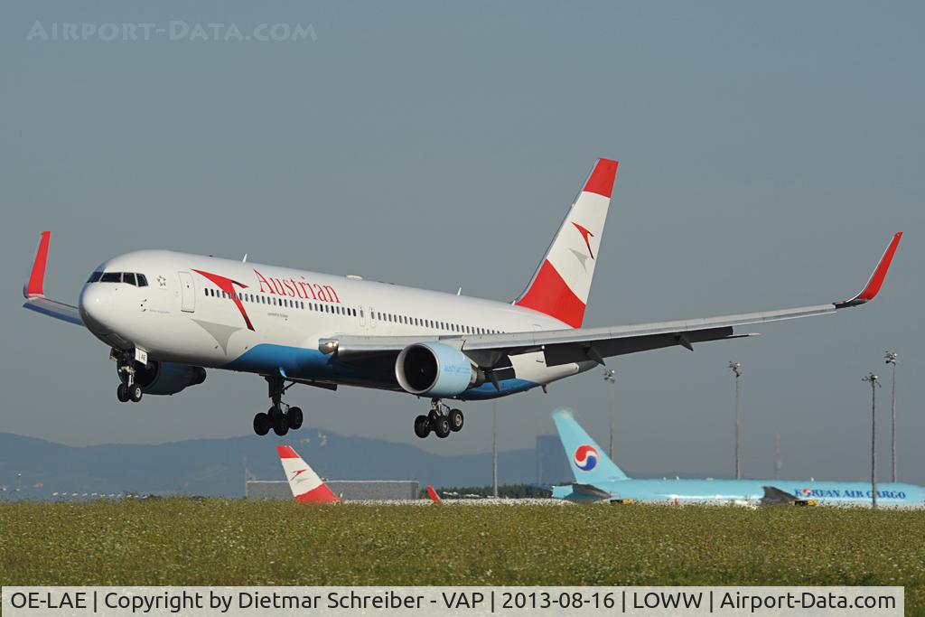 OE-LAE, 2000 Boeing 767-3Z9/ER C/N 30383, Austrian Airlines Boeing 767-300