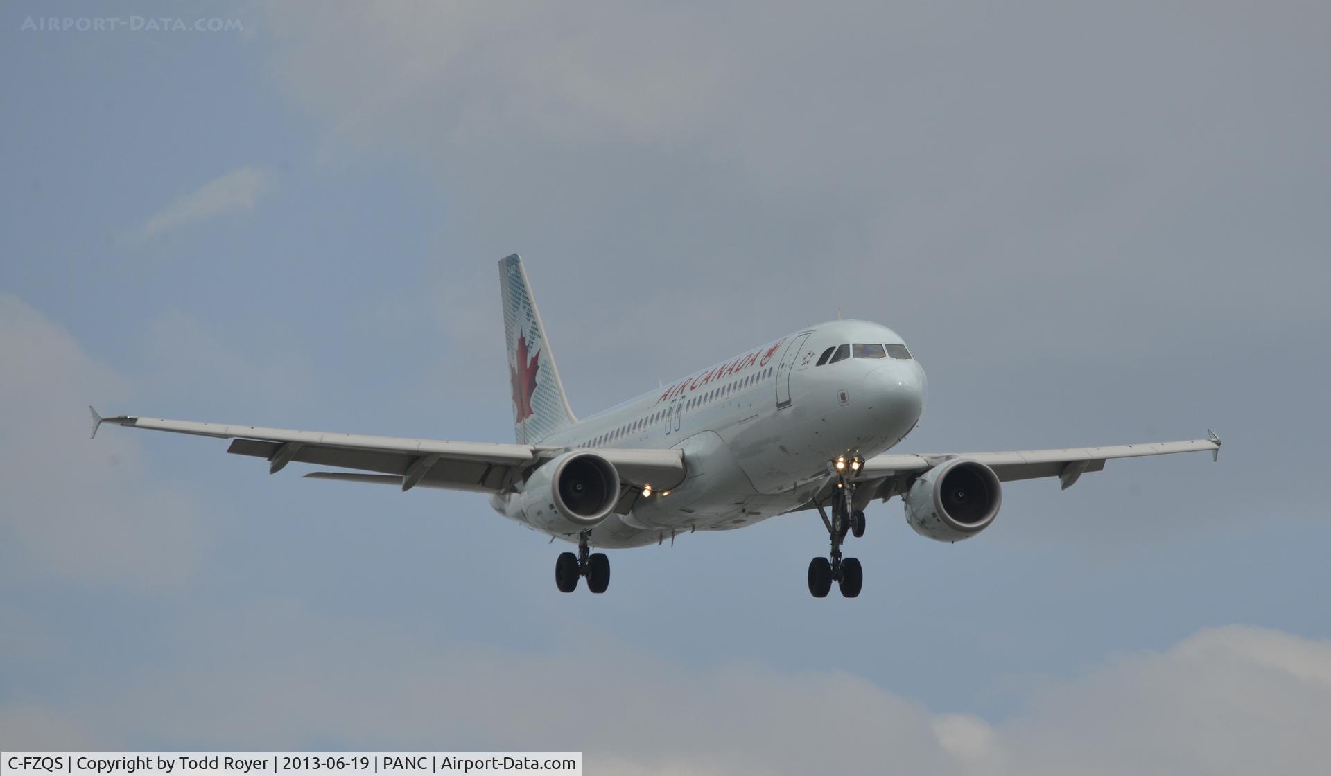 C-FZQS, 2003 Airbus A320-214 C/N 2145, Landing at Anchorage
