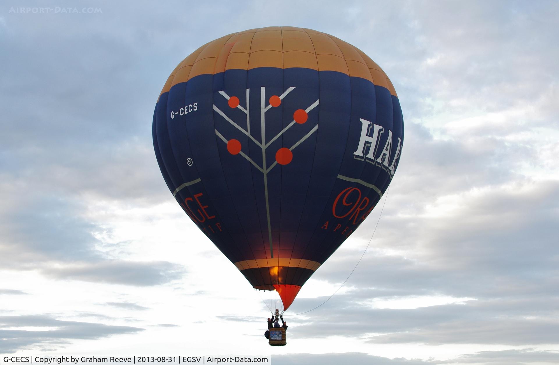 G-CECS, 2006 Lindstrand Hot Air Balloons Ltd LBL 105A C/N 1121, Just airbourne.