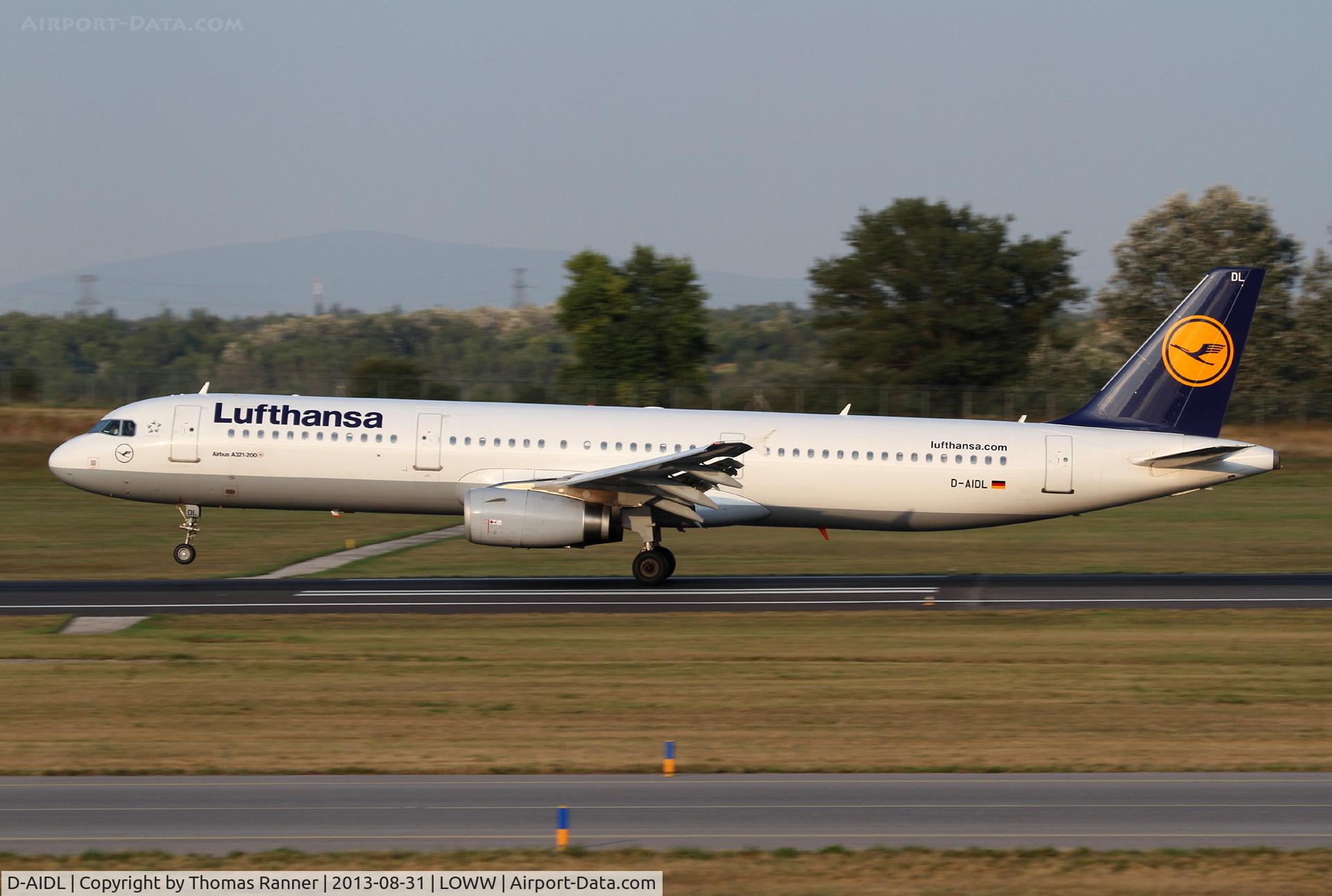 D-AIDL, 2011 Airbus A321-231 C/N 4881, Lufthansa A321