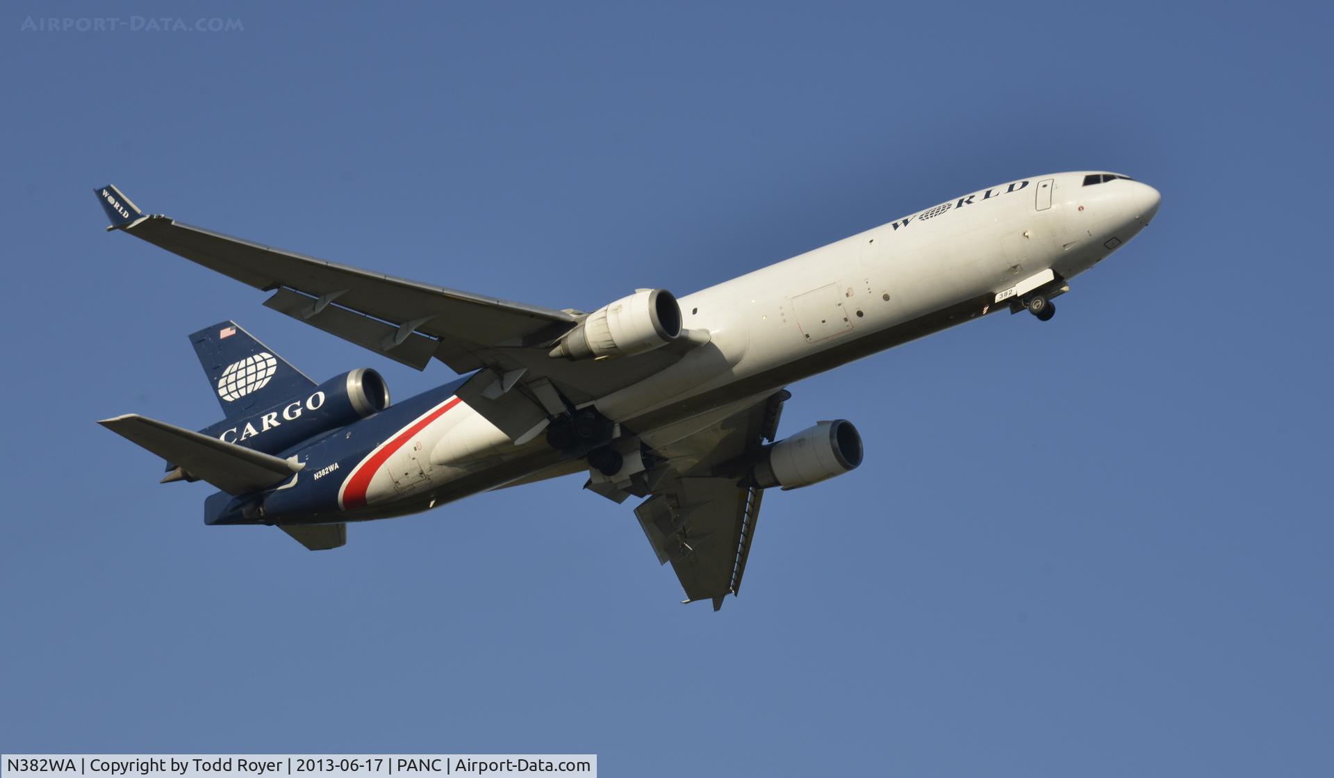 N382WA, 1990 McDonnell Douglas MD-11/F C/N 48411, Departing Anchorage