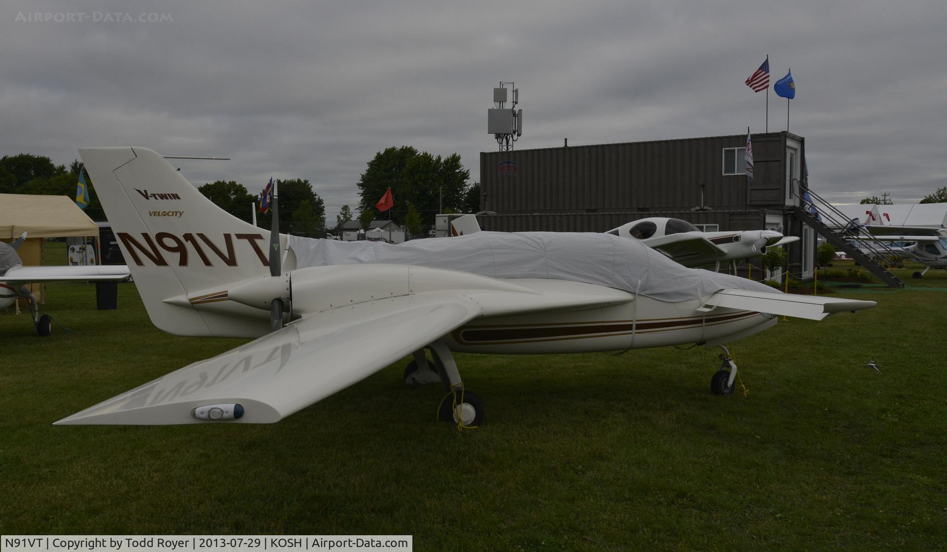 N91VT, Velocity Velocity V-Twin C/N 001, Airventure 2013