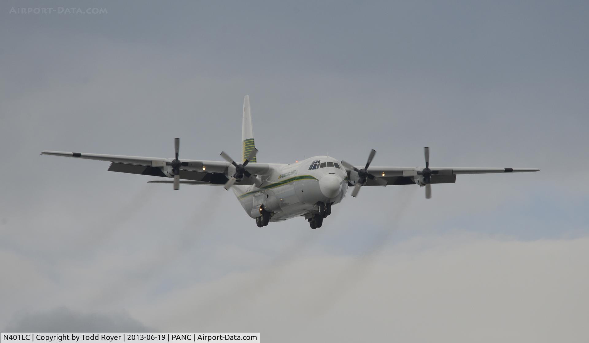 N401LC, 1975 Lockheed L-100-30 Hercules (L-382) C/N 382-4606, Arriving at Anchorage