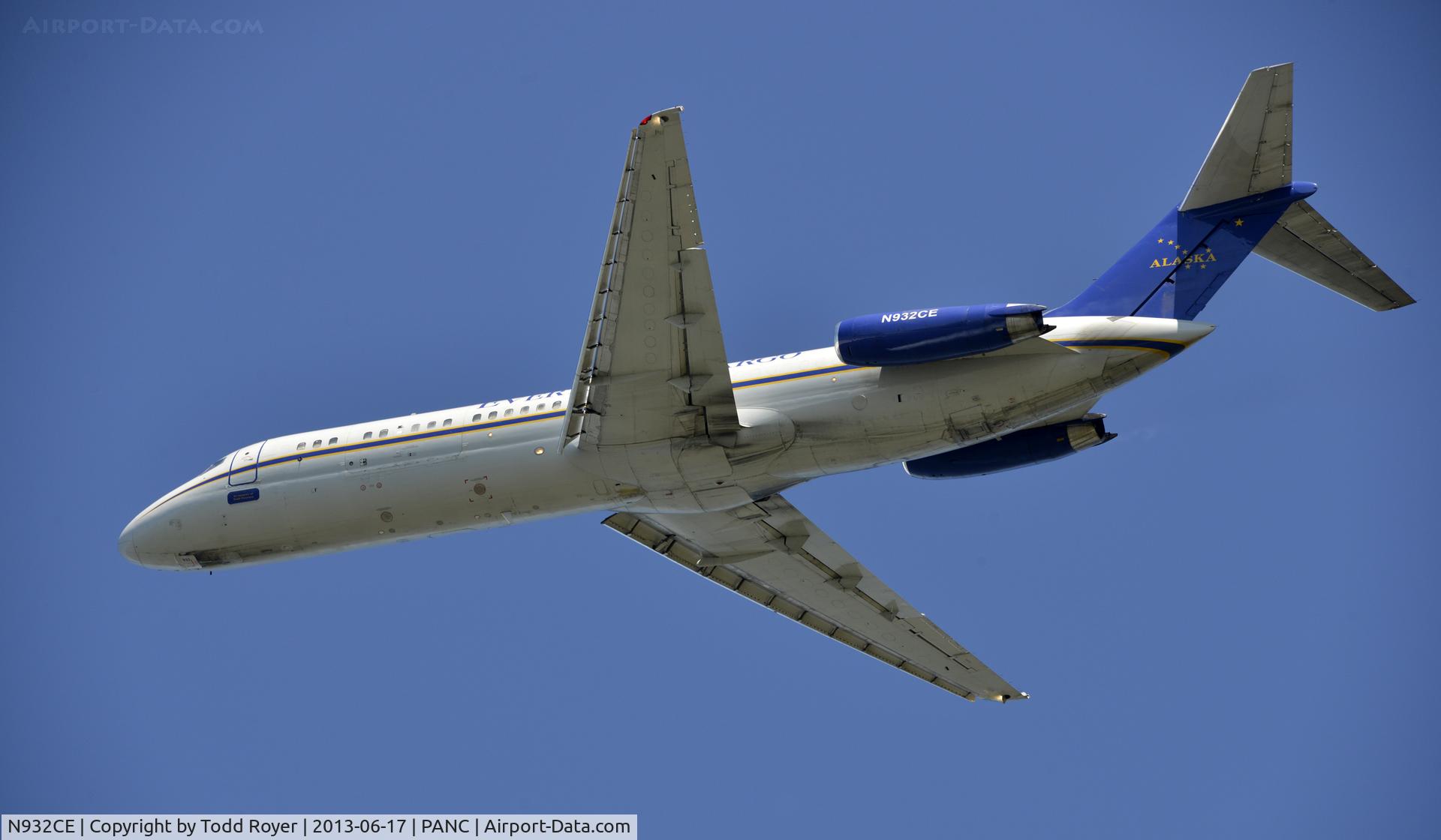 N932CE, 1970 Douglas DC-9-33F C/N 47465, Departing Anchorage