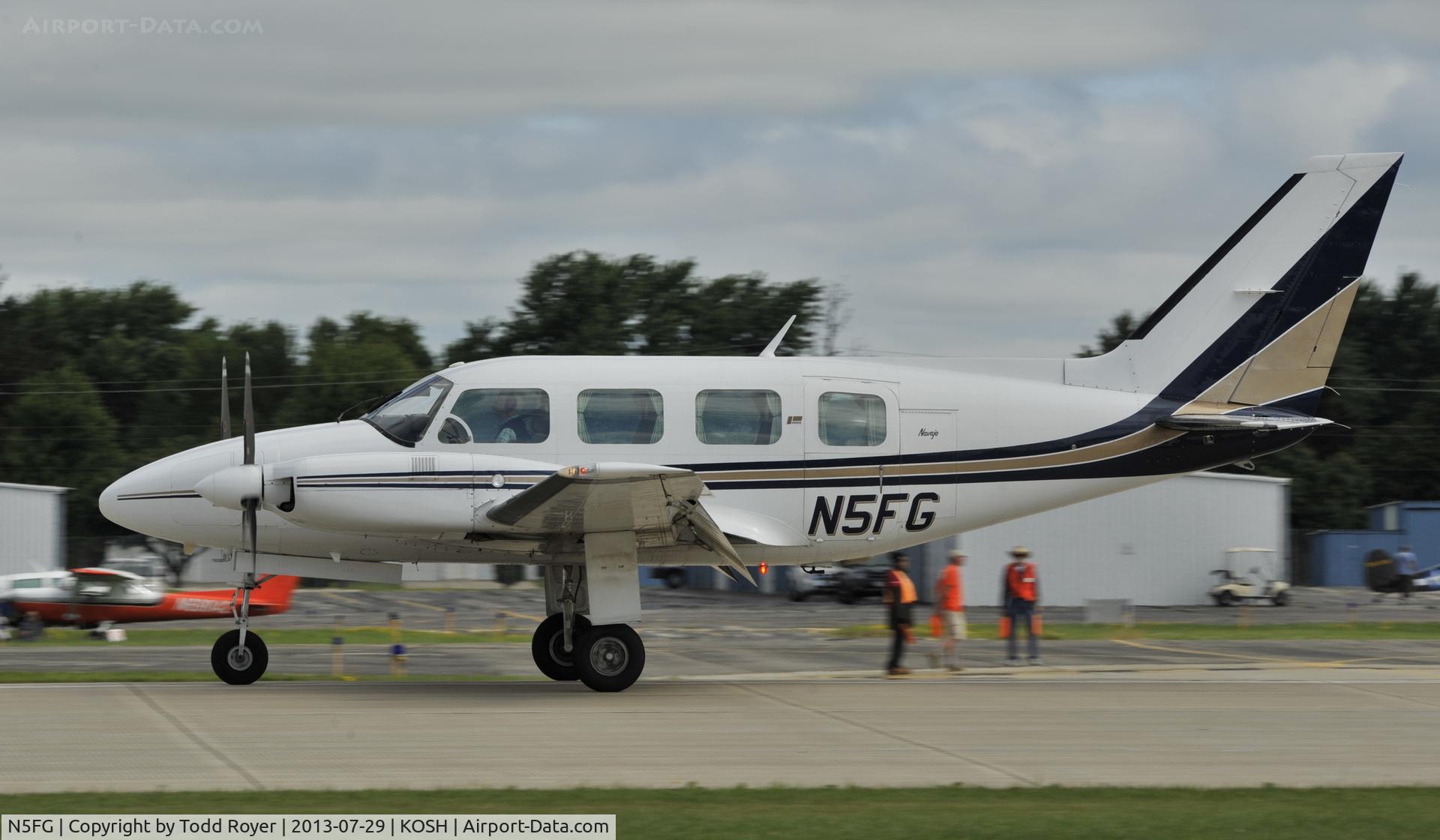 N5FG, 1979 Piper PA-31-310 Navajo C/N 31-7912080, Airventure 2013