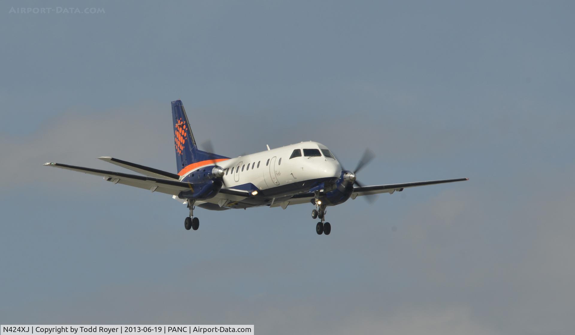 N424XJ, 1997 Saab 340B C/N 340B424, Arriving at anchorage
