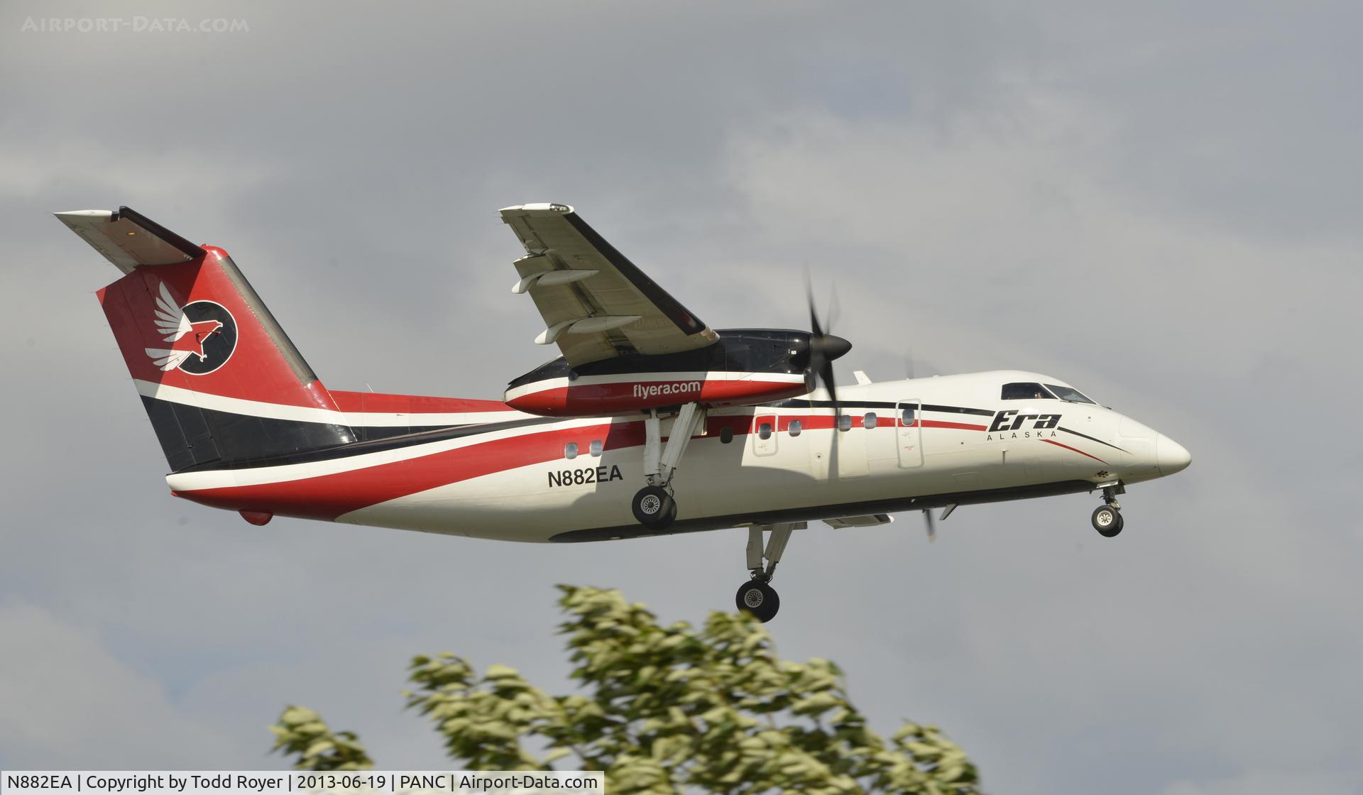 N882EA, 1988 De Havilland Canada DHC-8-103 Dash 8 C/N 098, Arriiving at Anchorage