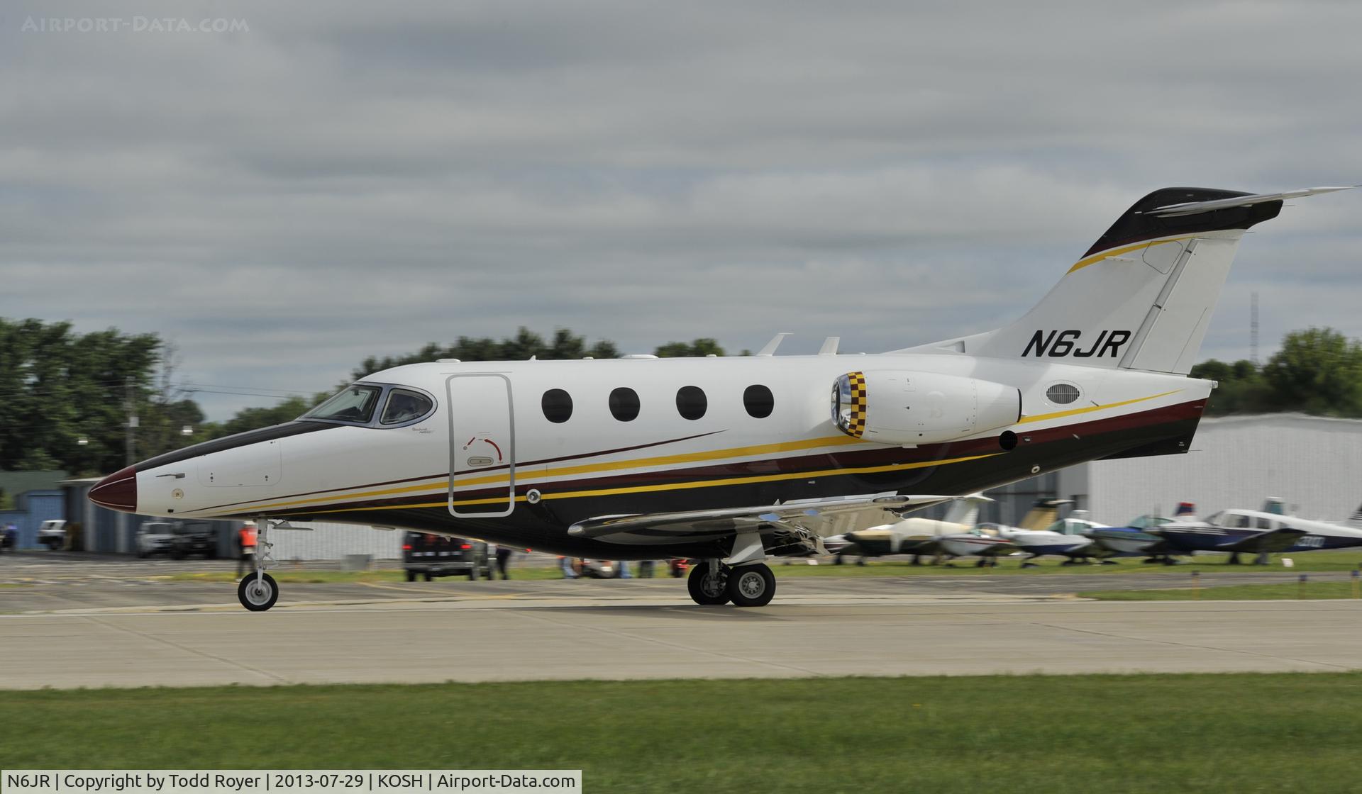 N6JR, 2011 Hawker Beechcraft 390 Premier 1A C/N RB-281, Airventure 2013