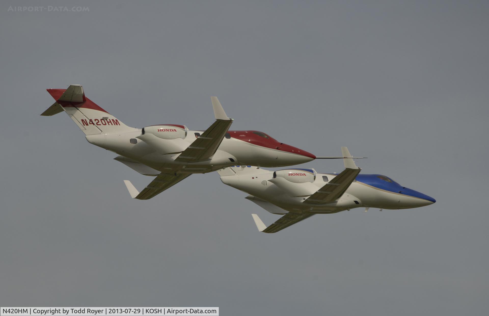 N420HM, 2011 Honda HA-420 HondaJet C/N 42000002, Airventure 2013