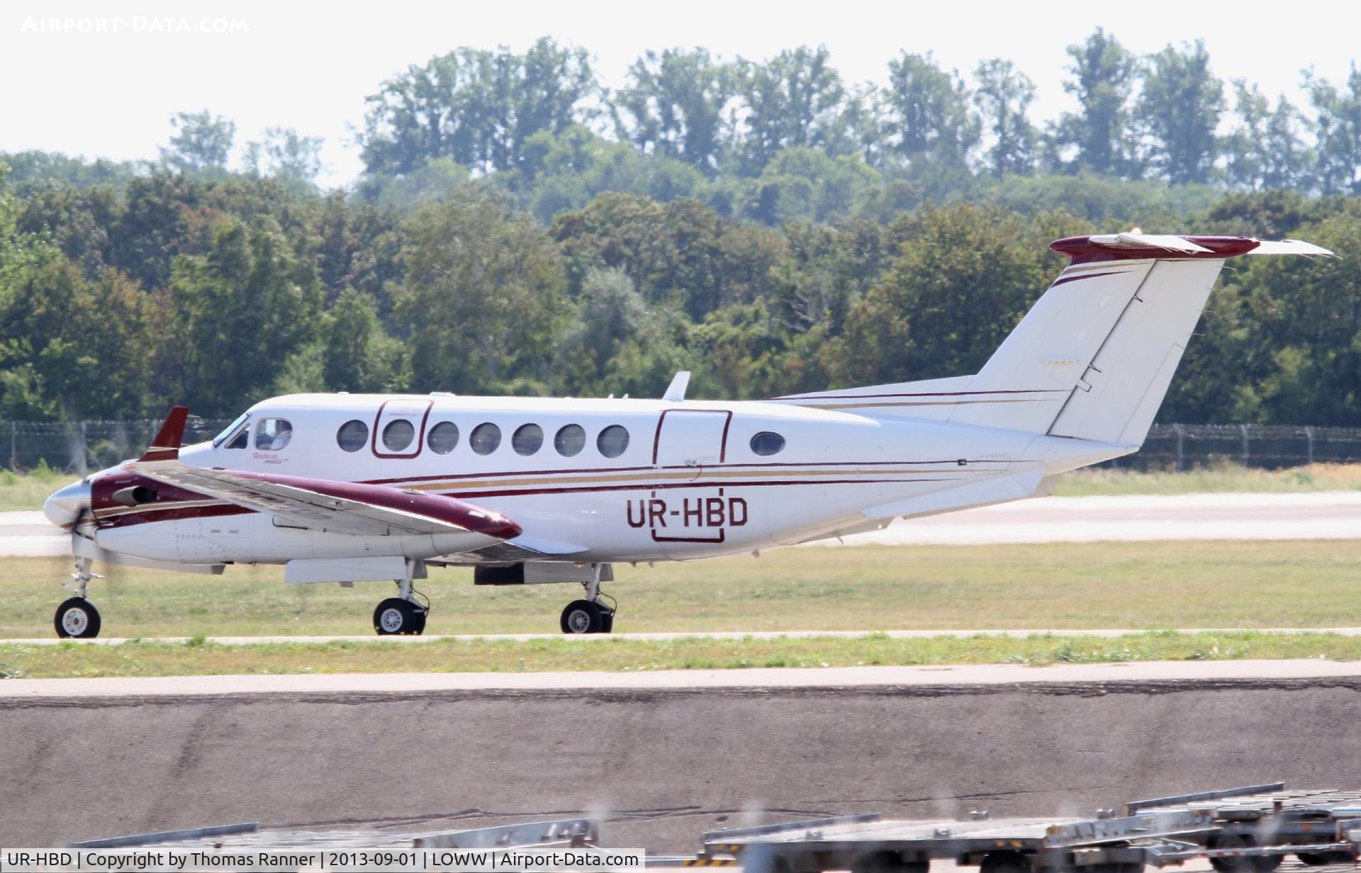 UR-HBD, 2005 Beechcraft King Air 350B C/N FL-469, Aerostar King Air 350