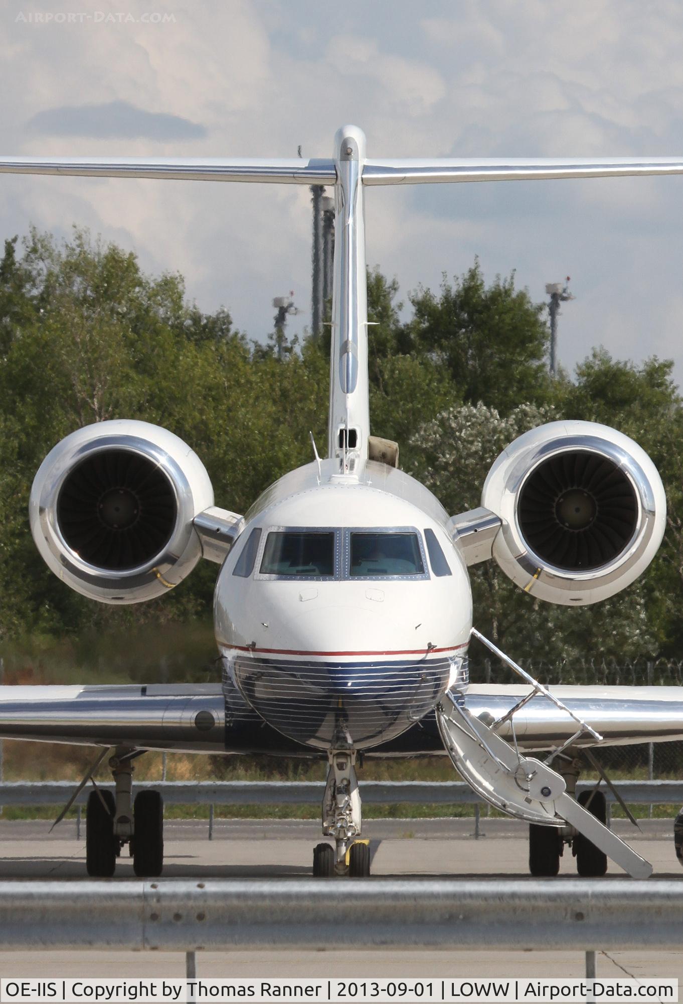 OE-IIS, 1999 Gulfstream Aerospace GV C/N 572, Avcon Jet GV