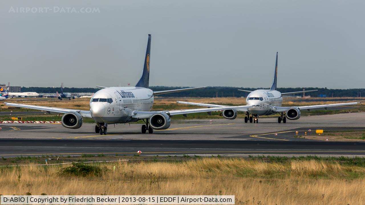 D-ABIO, 1991 Boeing 737-530 C/N 24939, holding point RW18W