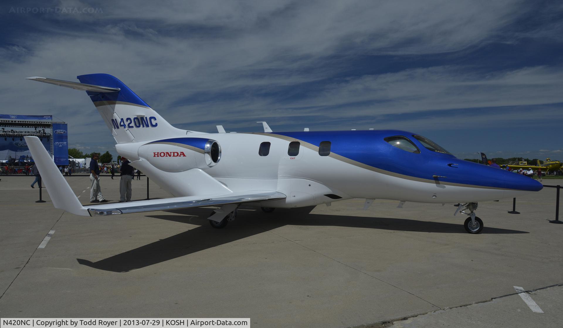 N420NC, 2012 Honda HA-420 HondaJet C/N 42000004, Airventure 2013