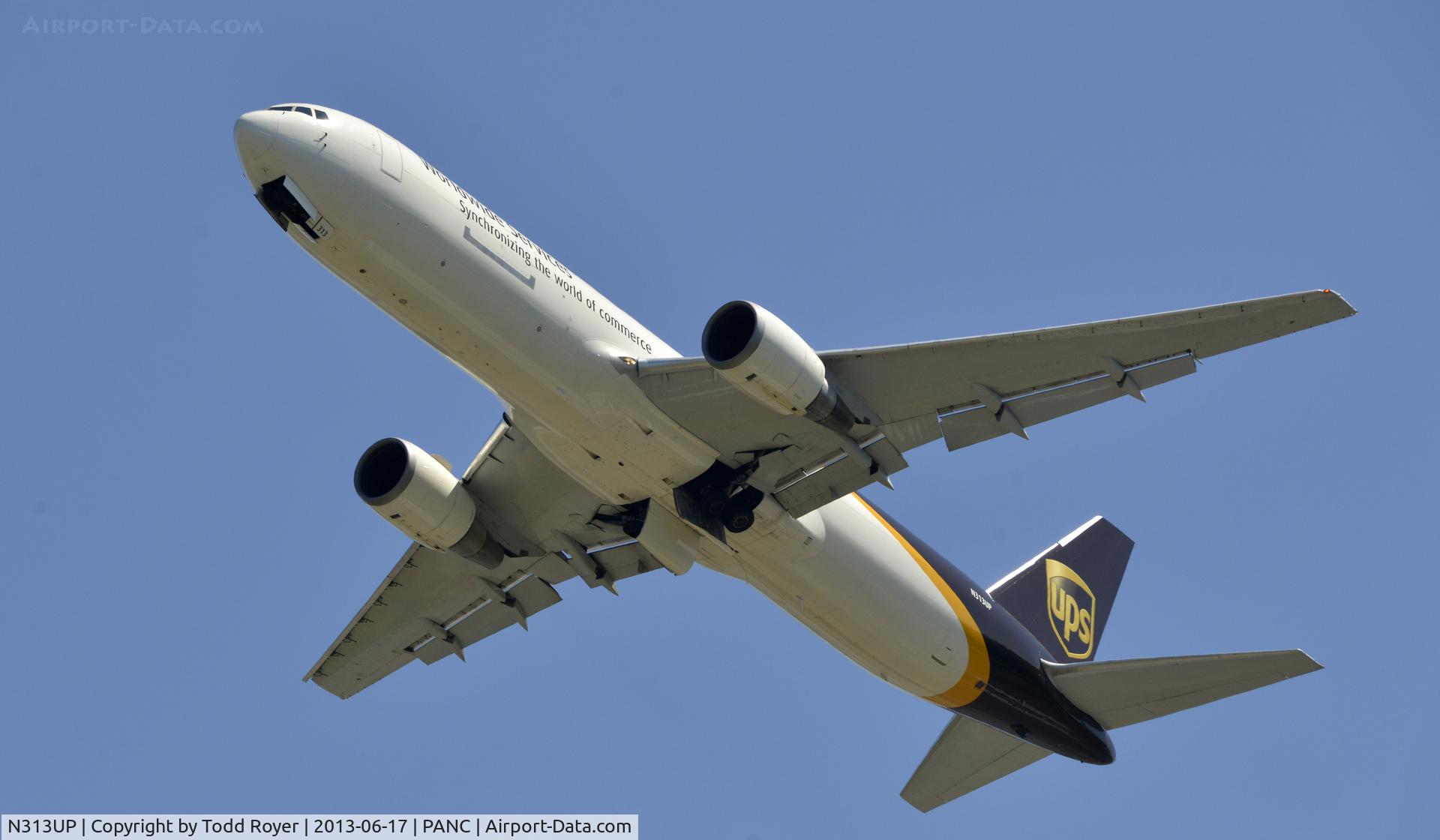 N313UP, 1996 Boeing 767-34AF C/N 27764, Departing Anchorage