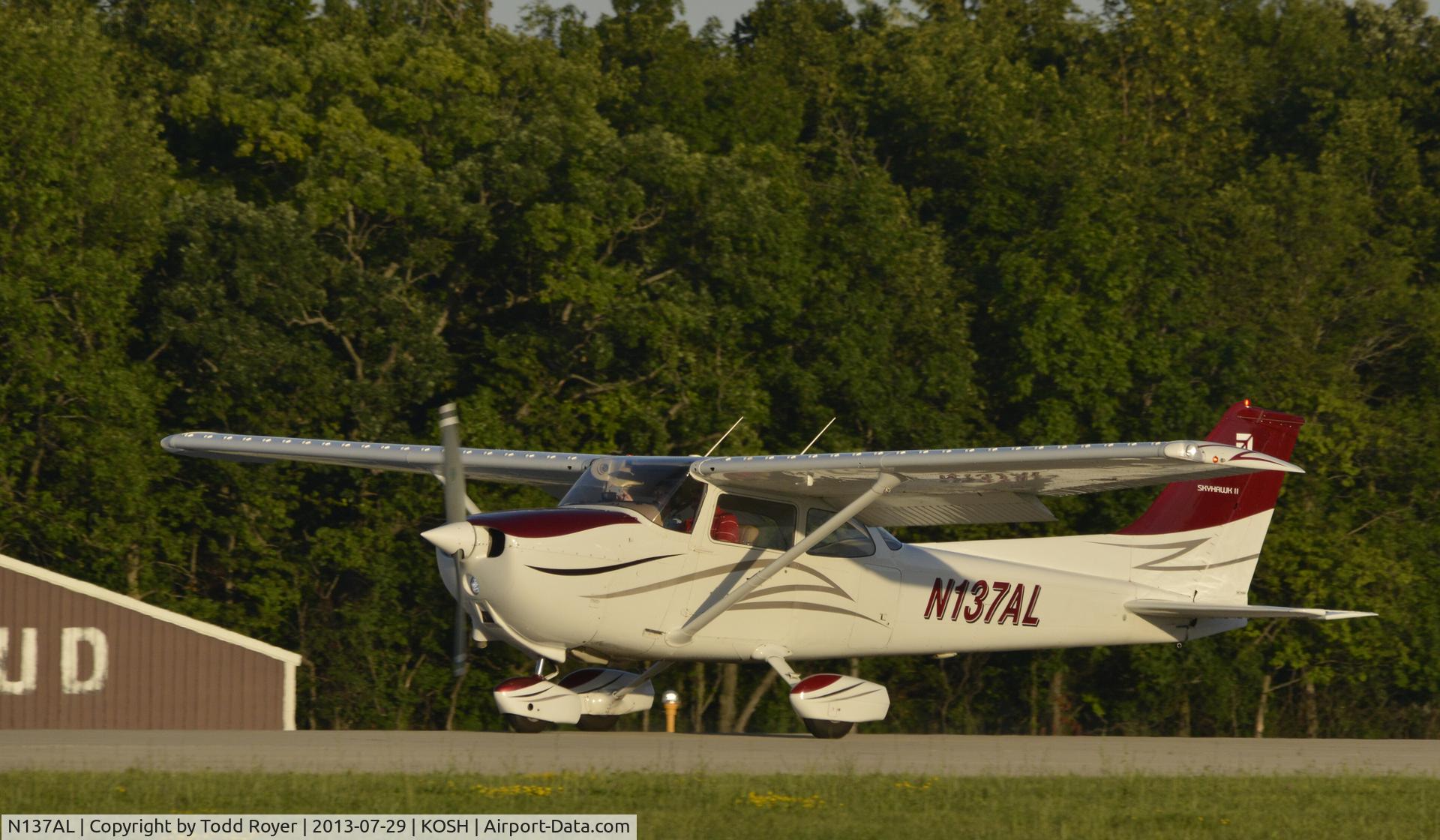 N137AL, 1976 Cessna 172N C/N 17268125, Airventure 2013