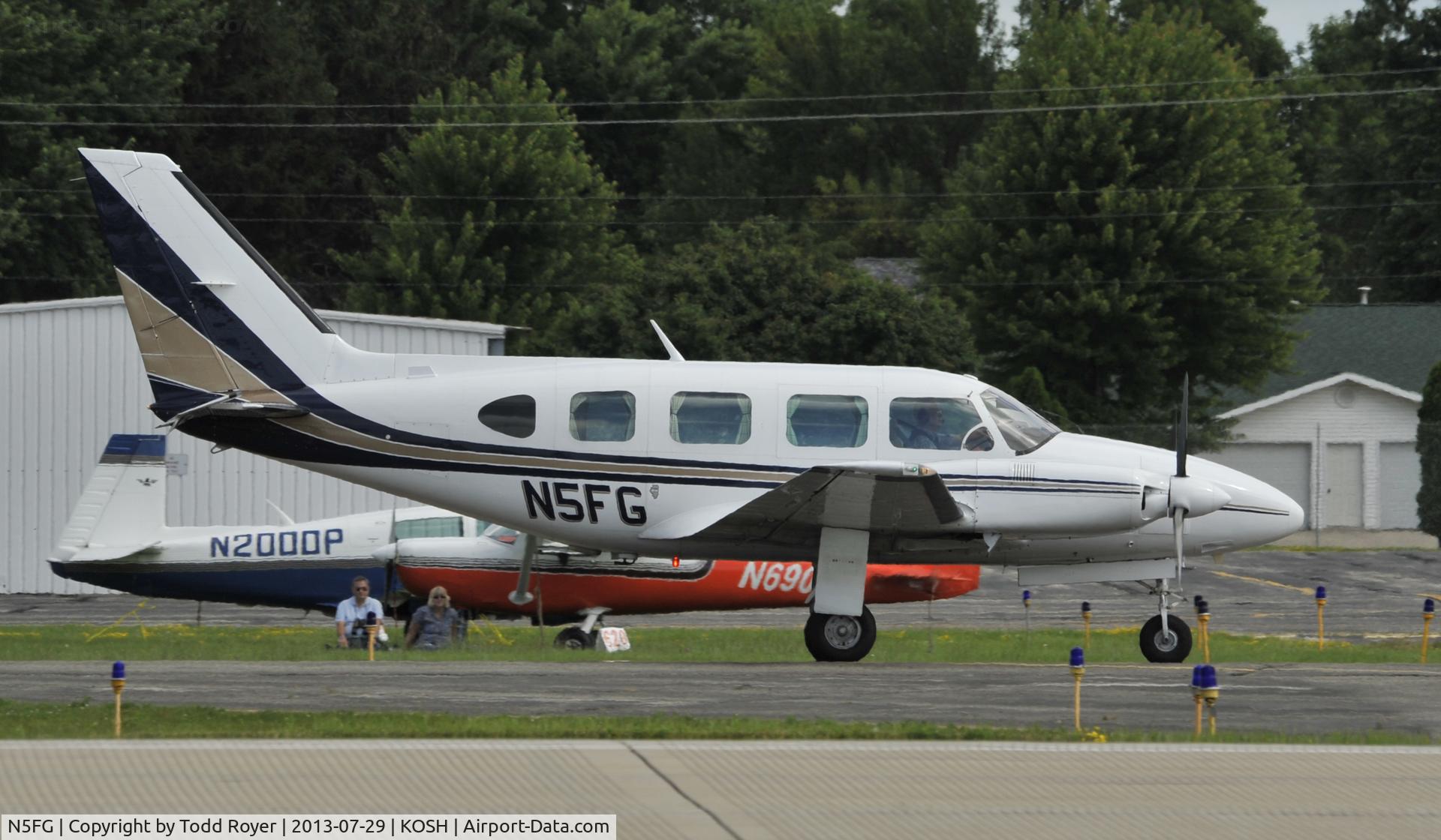 N5FG, 1979 Piper PA-31-310 Navajo C/N 31-7912080, Airventure 2013