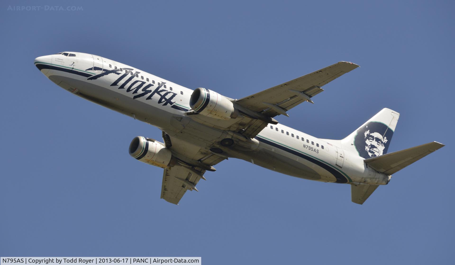 N795AS, 1998 Boeing 737-490 C/N 28890, Departing Anchorage