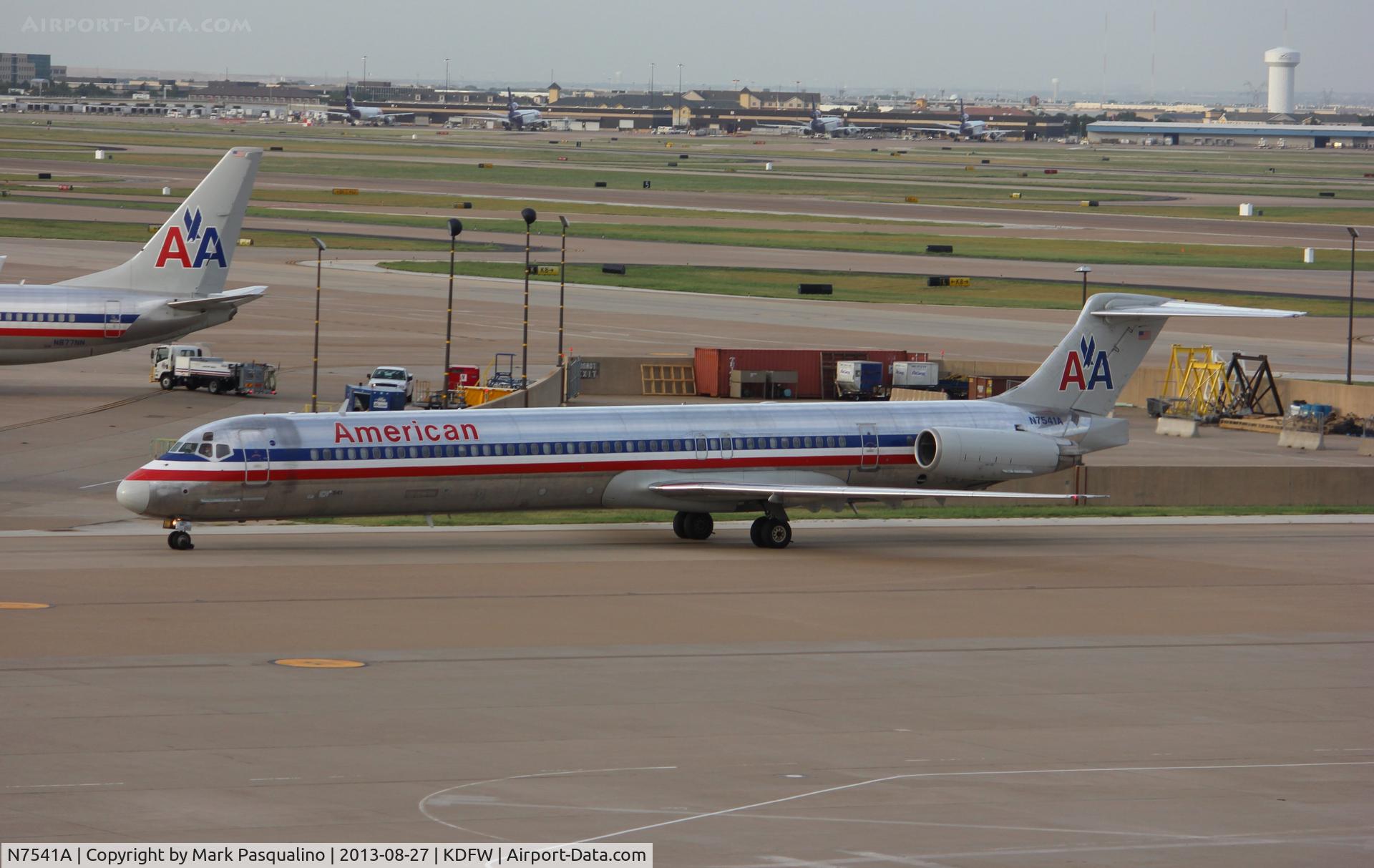 N7541A, 1990 McDonnell Douglas MD-82 (DC-9-82) C/N 49995, MD-82