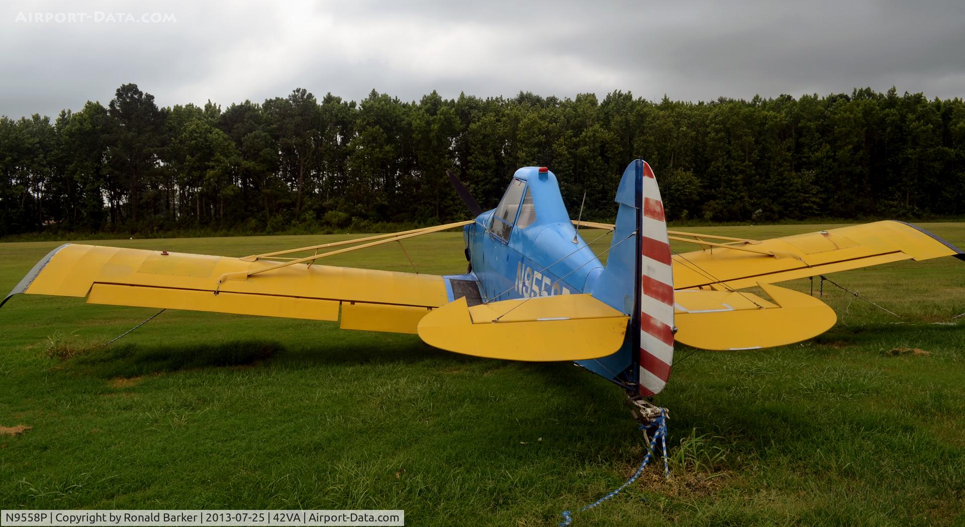 N9558P, 1974 Piper PA-25-235 C/N 25-7405673, Tug used to pull signs, Pungo, VA