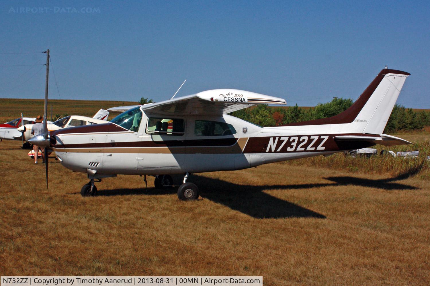 N732ZZ, 1977 Cessna T210M Turbo Centurion C/N 21061917, 1977 Cessna T210M, c/n: 21061917