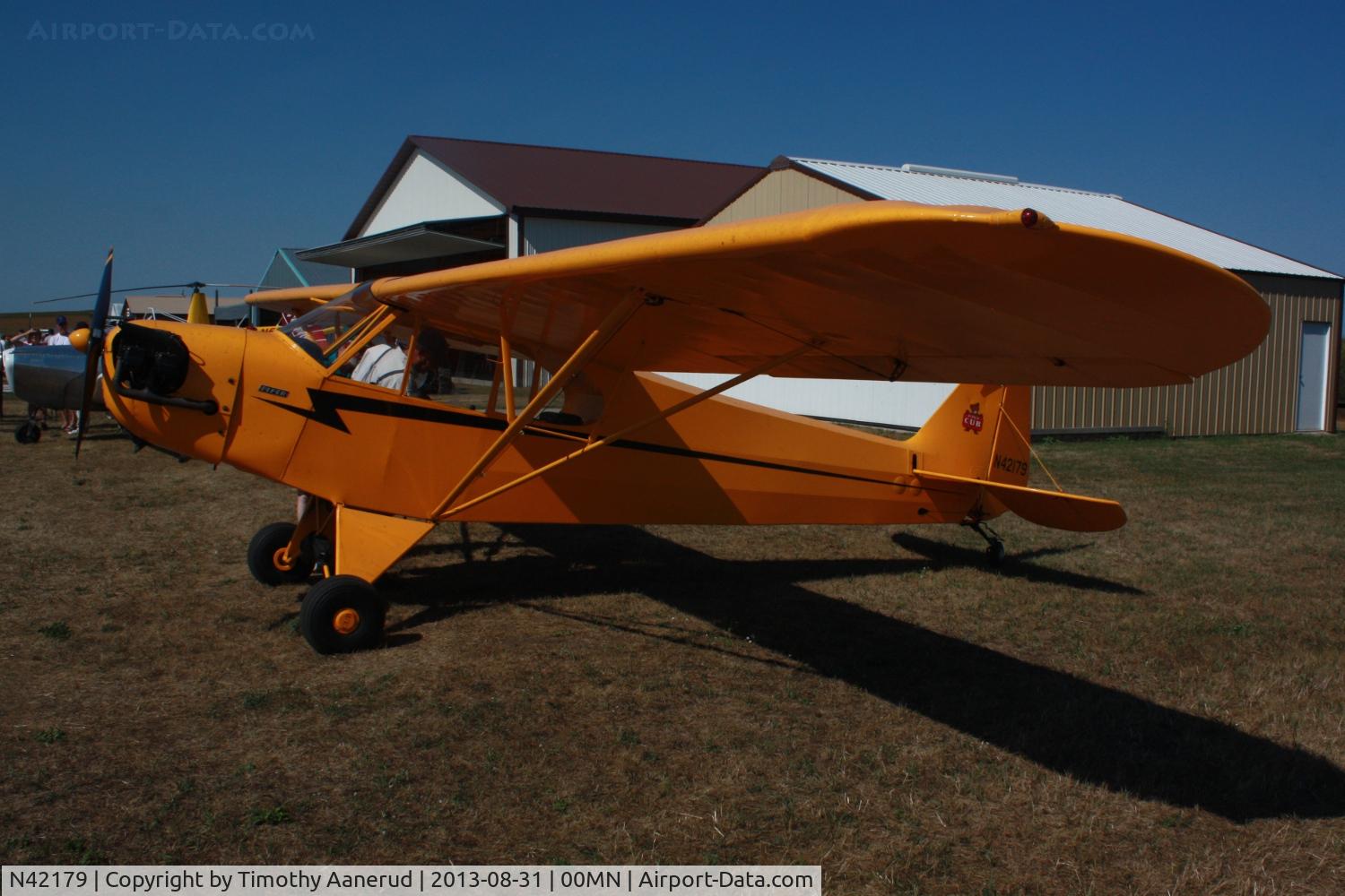 N42179, Piper J3C-65 Cub C/N 14421, Piper J3C-65, c/n: 14421