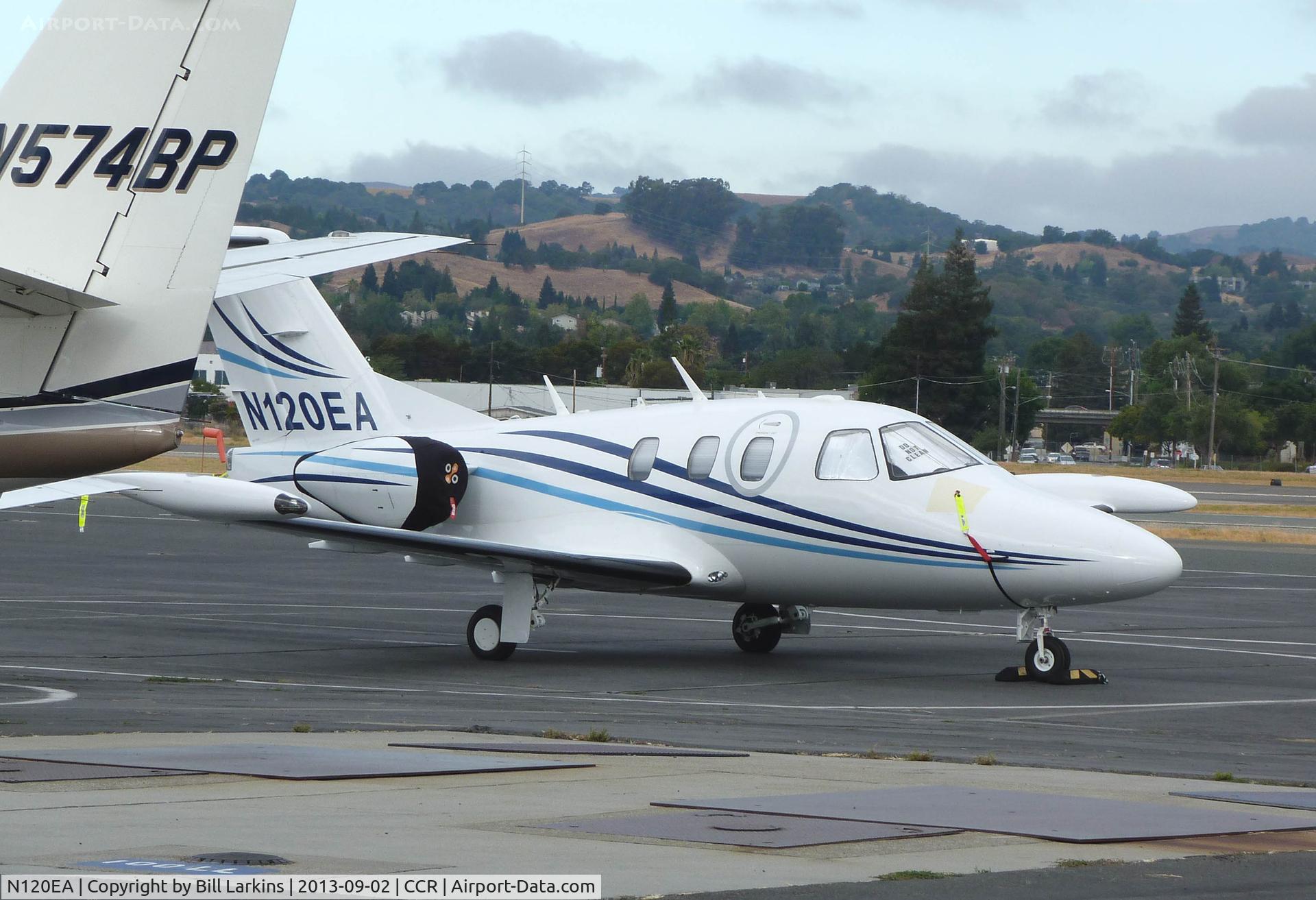 N120EA, 2008 Eclipse Aviation Corp EA500 C/N 000199, Visitor