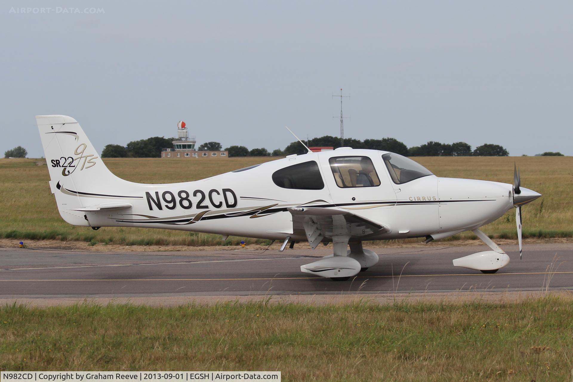 N982CD, 2006 Cirrus SR22 GTS C/N 1853, About to depart.