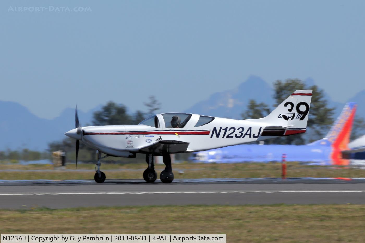 N123AJ, 1998 Stoddard-Hamilton Glasair III C/N 3330, Takeoff