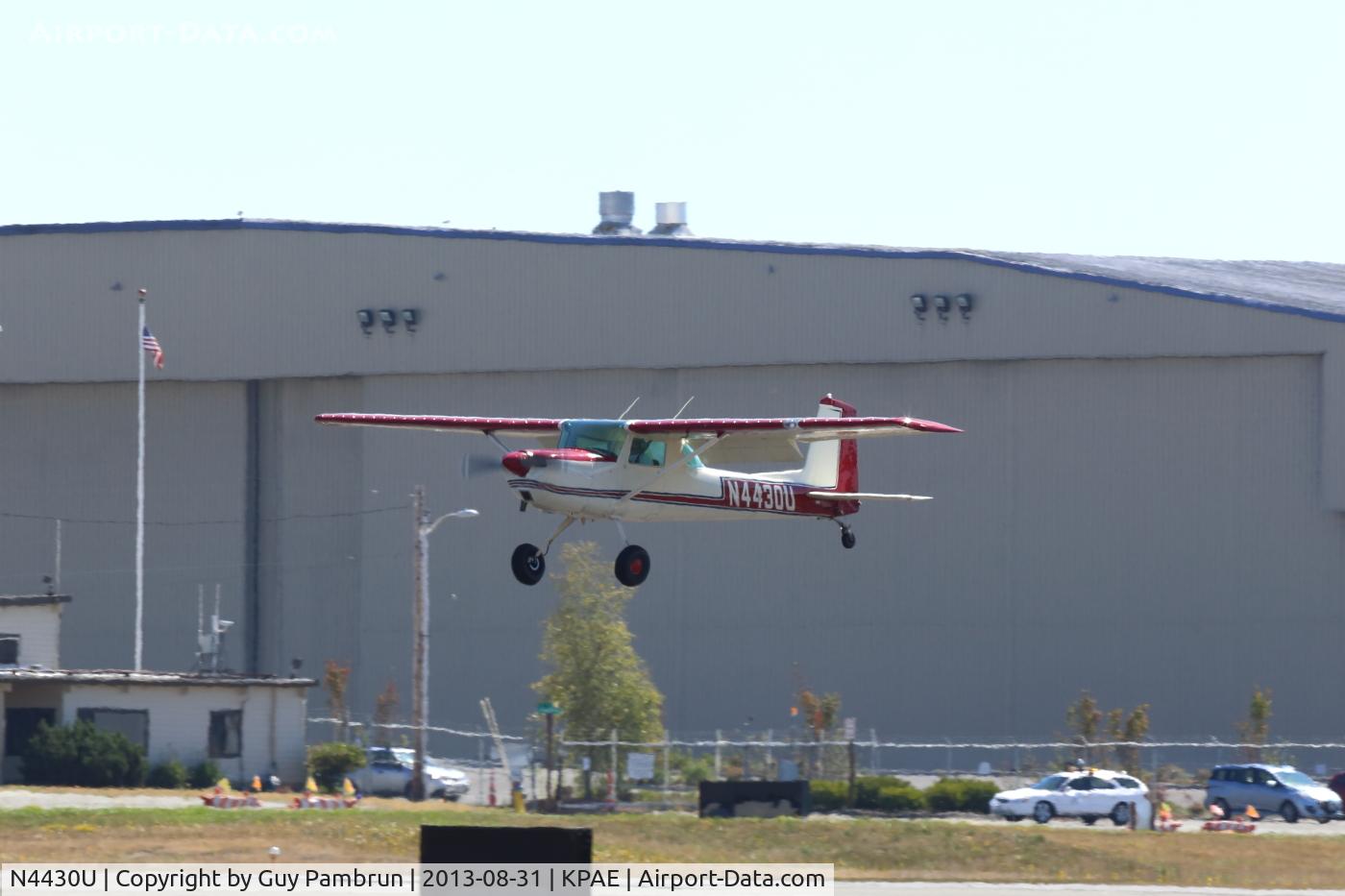N4430U, 1963 Cessna 150D C/N 15060430, Landing