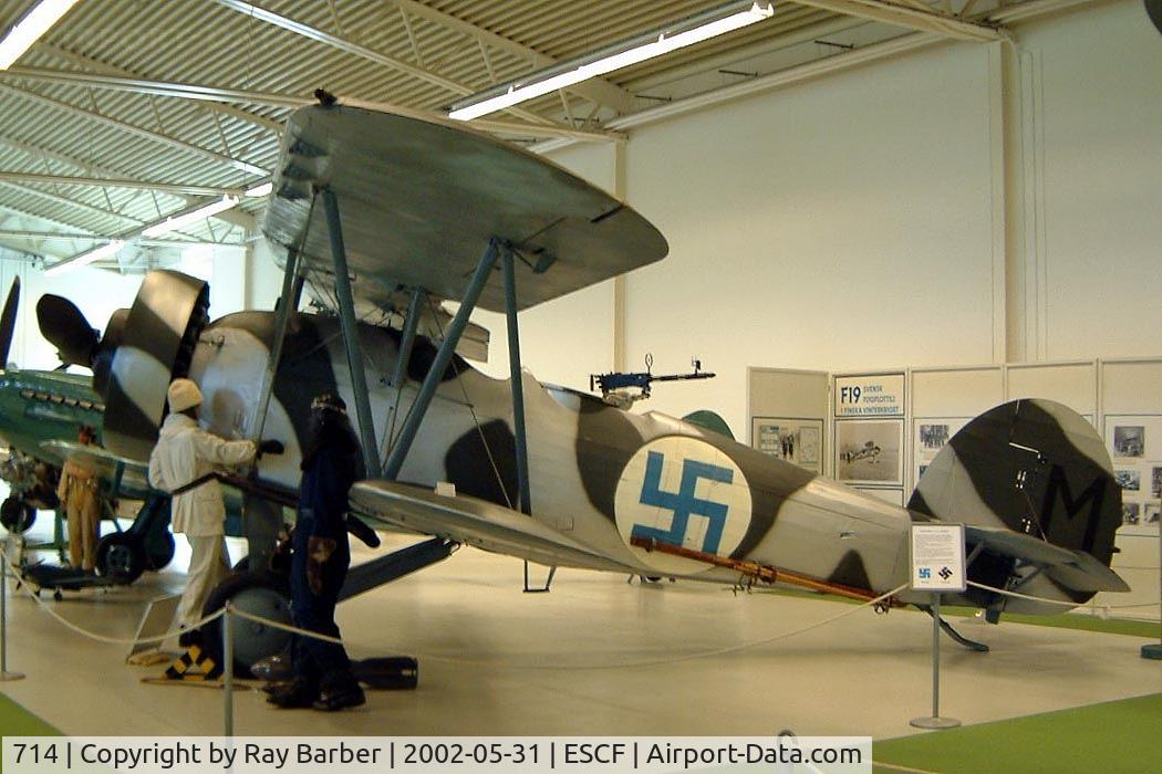 714, Hawker Hart C/N 52, Hawker Hart B4A [52] Linkoping-Malmen~SE 31/05/2002. Unmarked coded M.