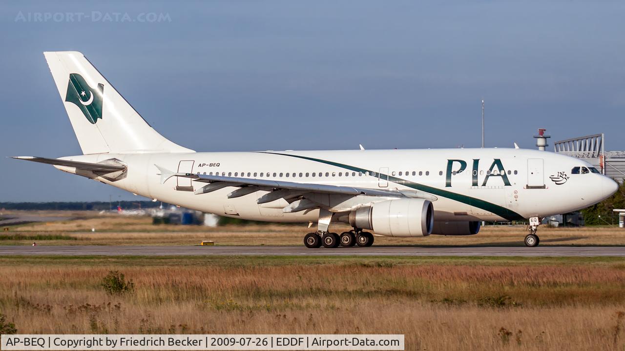 AP-BEQ, 1992 Airbus A310-308 C/N 656, departure via RW18W