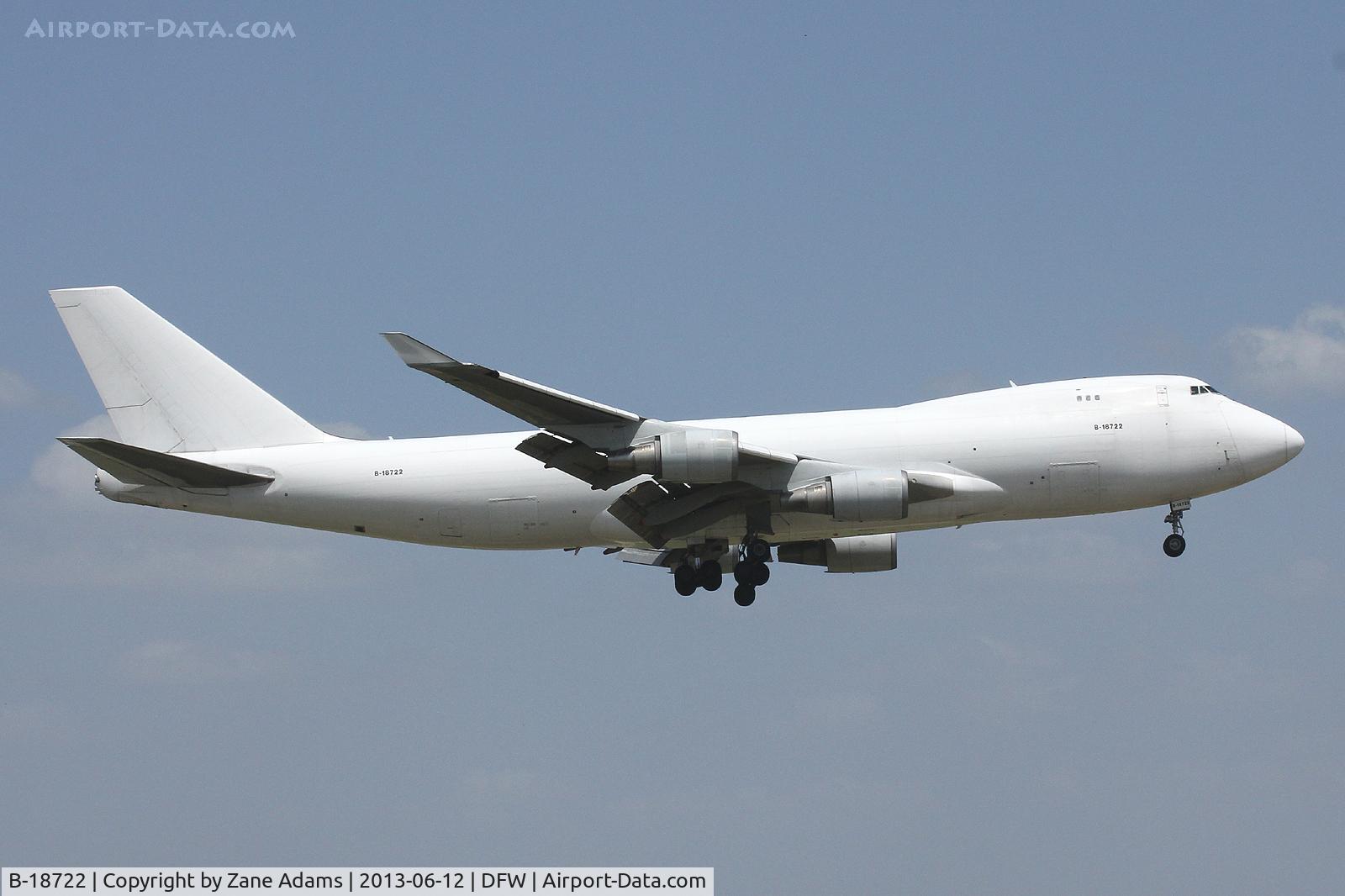 B-18722, 2006 Boeing 747-409F/SCD C/N 34265, Landing at DFW Airport