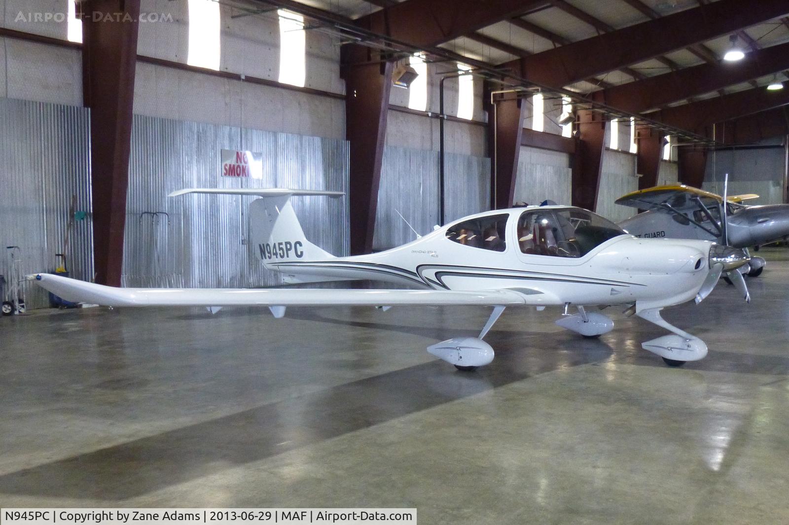 N945PC, 2008 Diamond DA-40 Diamond Star C/N 40.945, In the CAF hangar at Midland International.