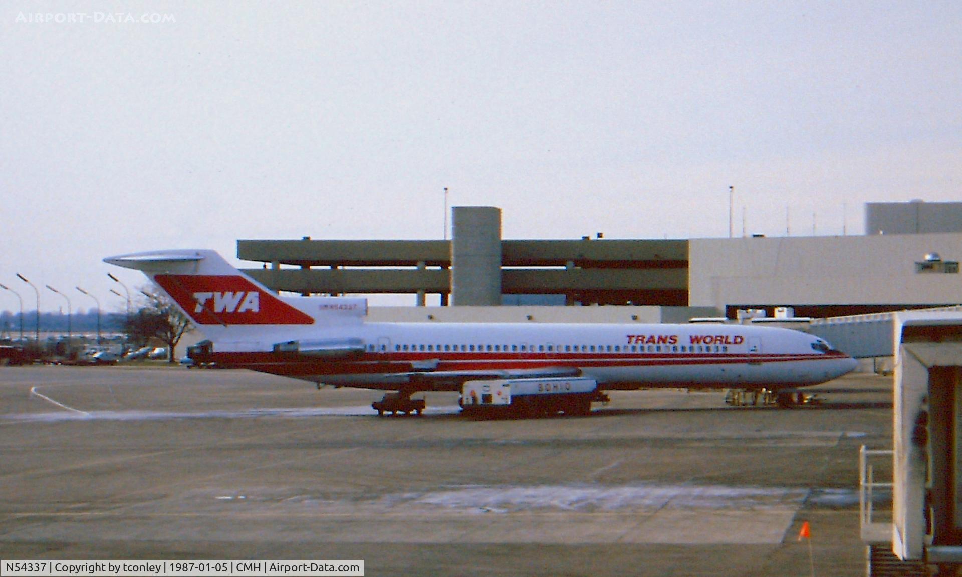 N54337, 1971 Boeing 727-231 C/N 20491, BOEING 727-231 N54337 S/N 20491 MFR Year 1971 @ Port Columbus IAP, Jan 1987
