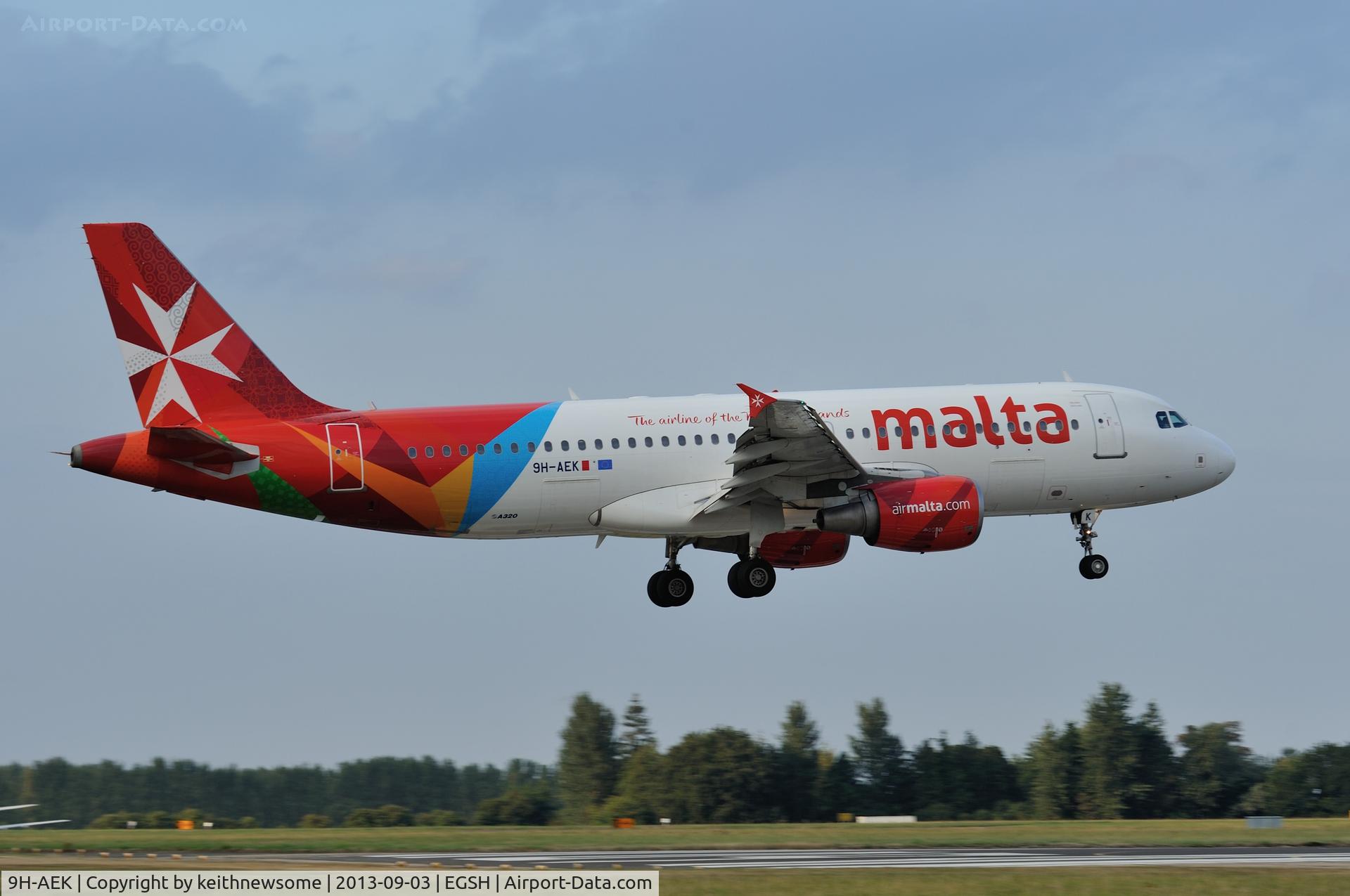 9H-AEK, 2004 Airbus A320-211 C/N 2291, Landing onto runway 09.