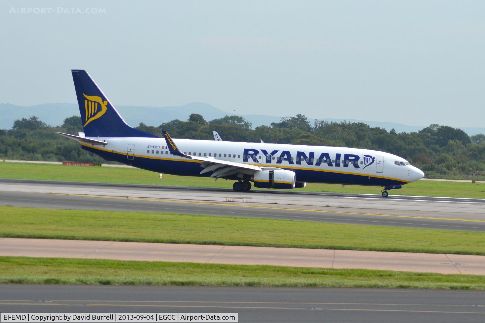 EI-EMD, 2010 Boeing 737-8AS C/N 38509, Ryanair Boeing 737-8AS landed Manchester Airport.