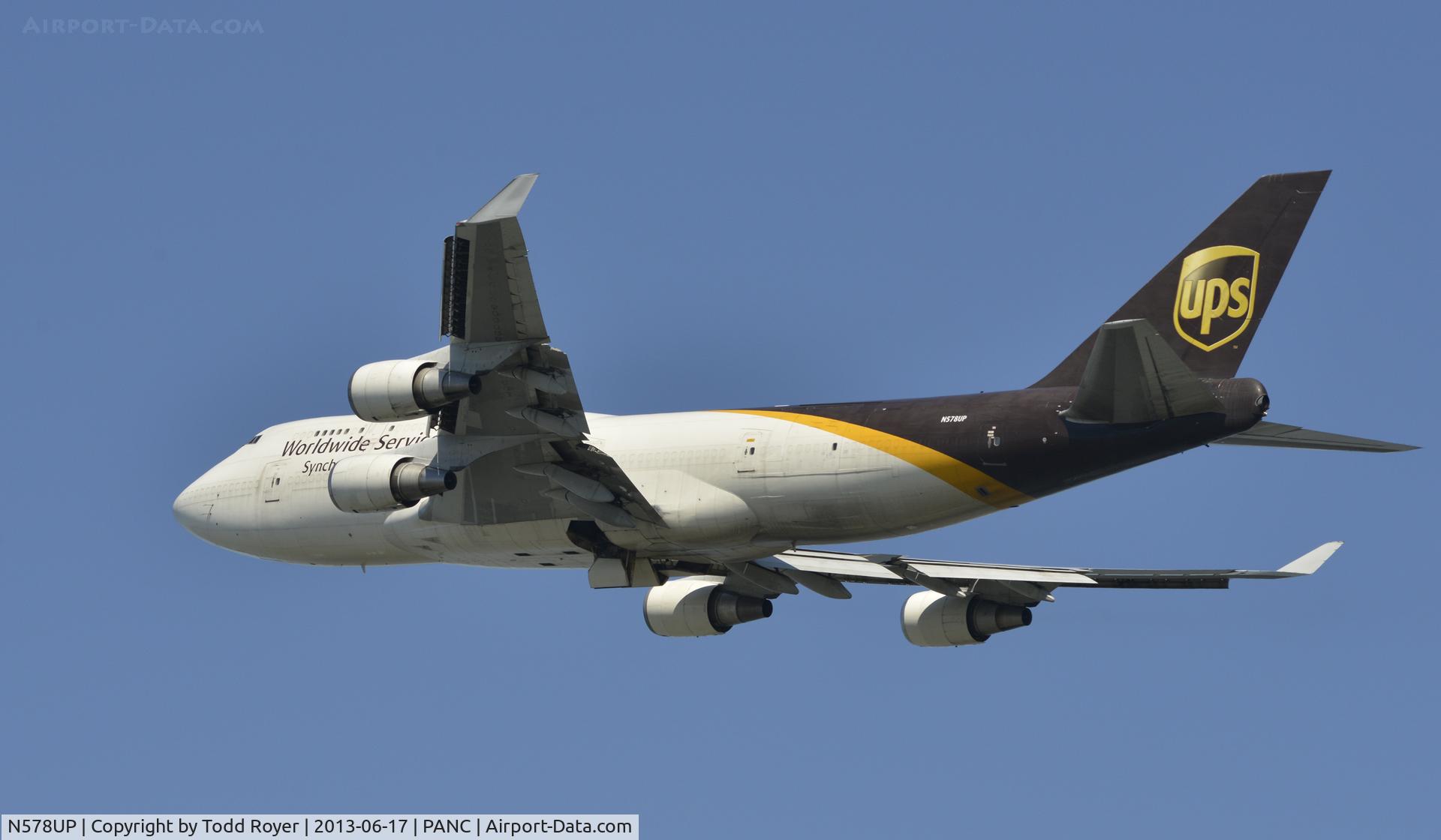 N578UP, 1993 Boeing 747-45EM(BCF) C/N 27154, Departing Anchorage