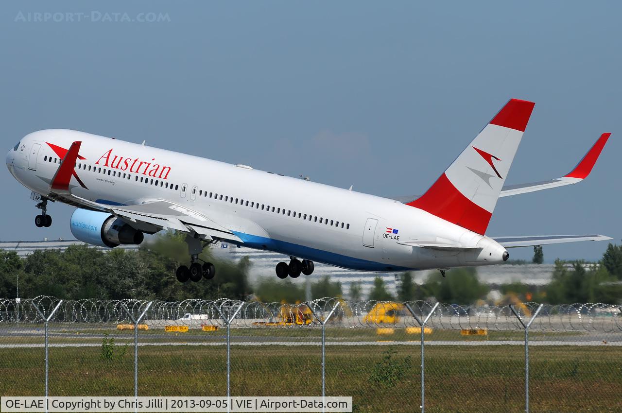 OE-LAE, 2000 Boeing 767-3Z9/ER C/N 30383, Austrian Airlines