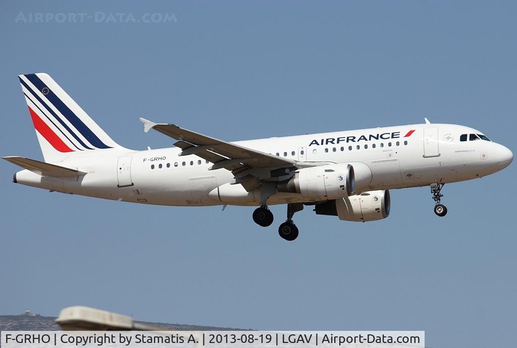 F-GRHO, 2000 Airbus A319-111 C/N 1271, Landing on 03L
19/08/2013