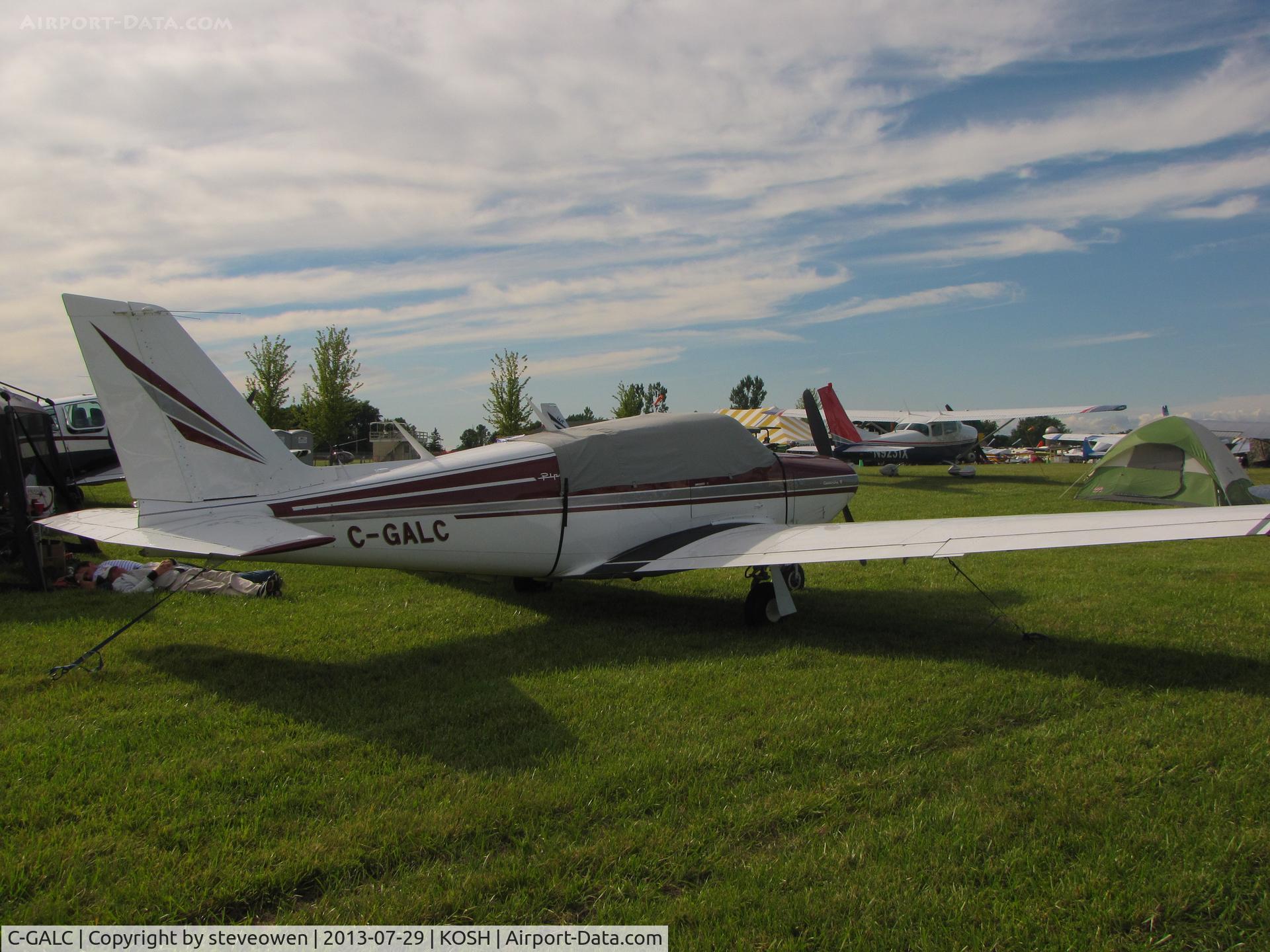 C-GALC, 1967 Piper PA-24-260 Comanche C/N 24-4697, Vintage Parking at Oshkosh