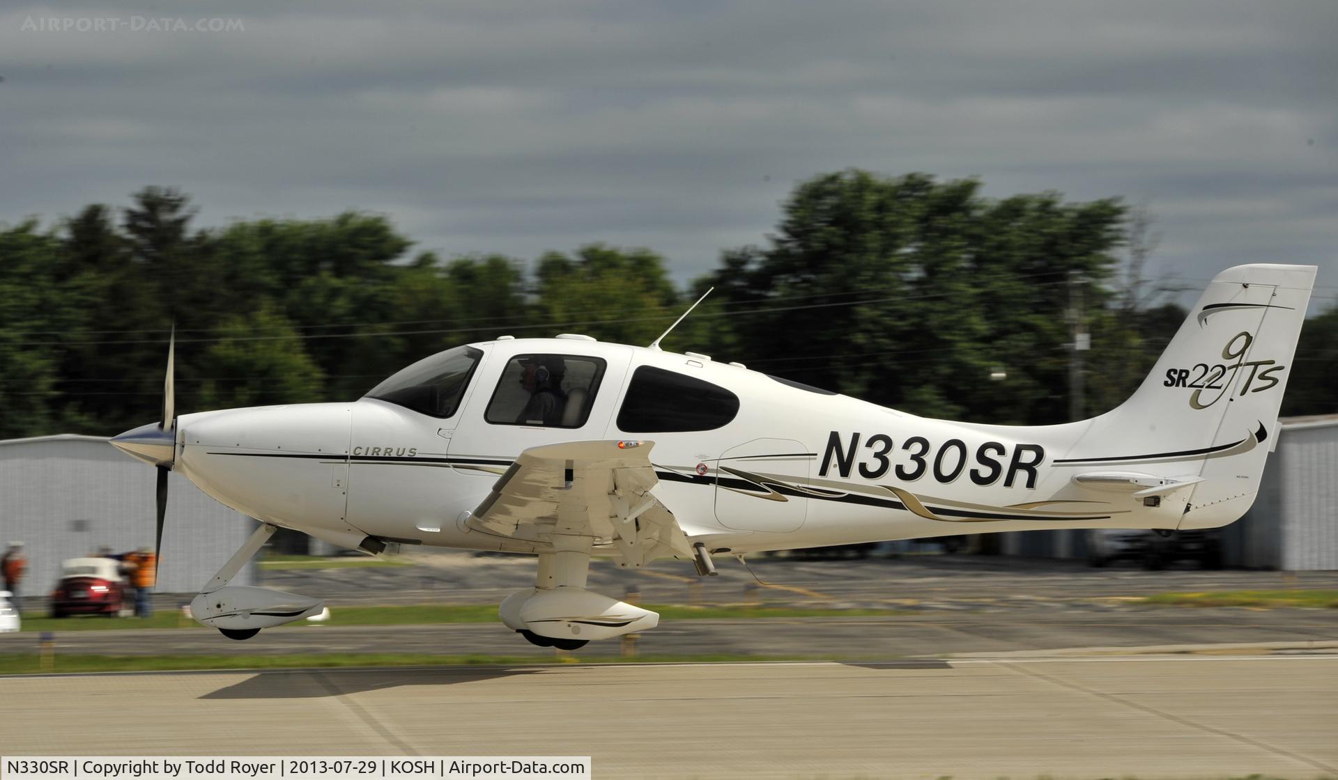 N330SR, 2006 Cirrus SR22 GTS C/N 2077, Airventure 2013