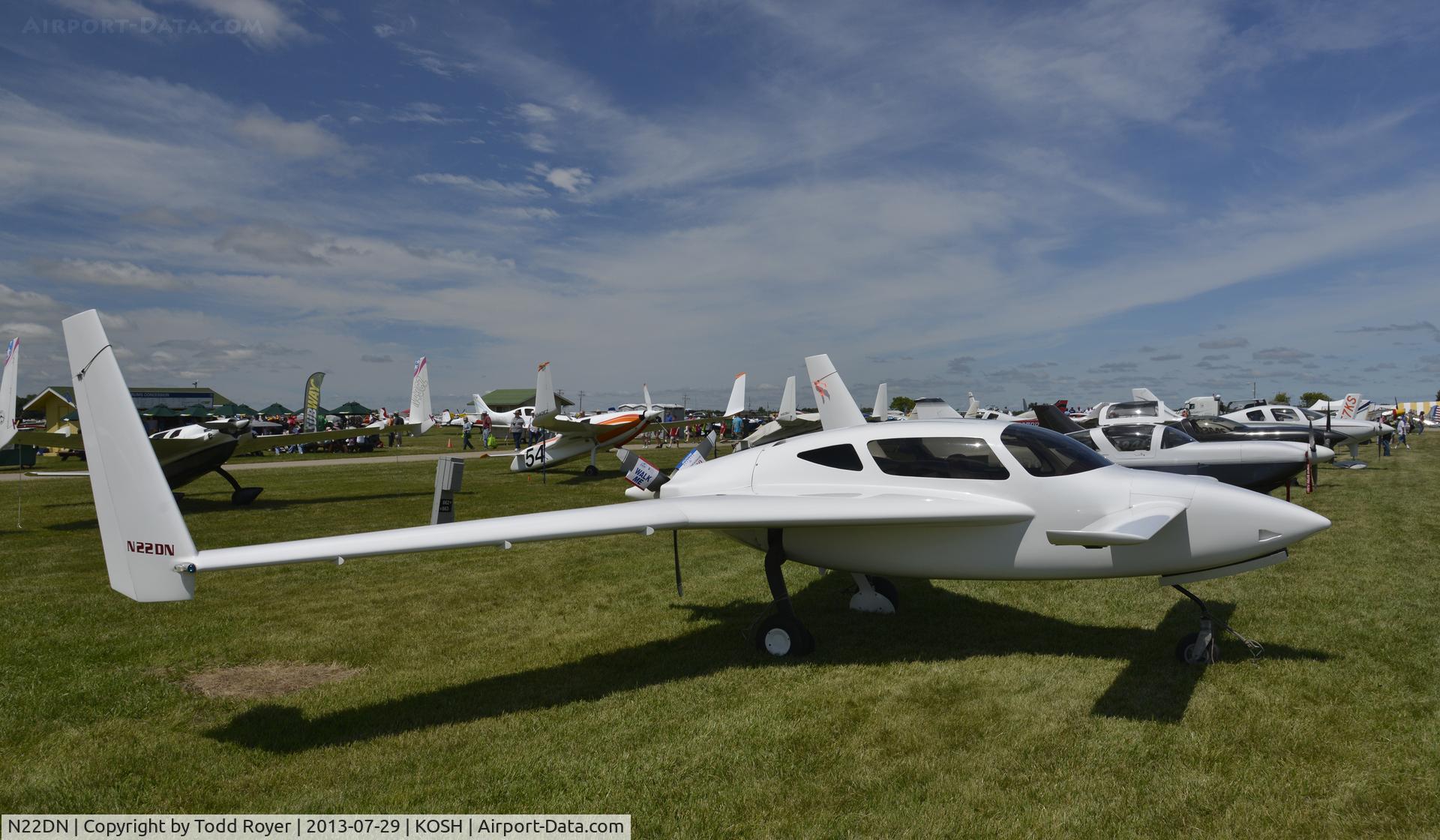 N22DN, 1997 Velocity Velocity RG C/N DMO141, Airventure 2013