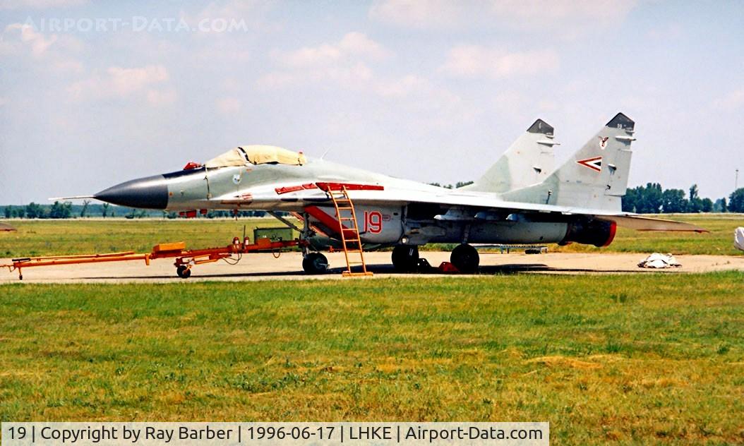 19, Mikoyan-Gurevich MiG-29 C/N 2960535190, Mikoyan-Gurevich MiG-29 Fulcrum [2960535190] (Hungarian Air Force) Kecskemet~HA 17/06/1996