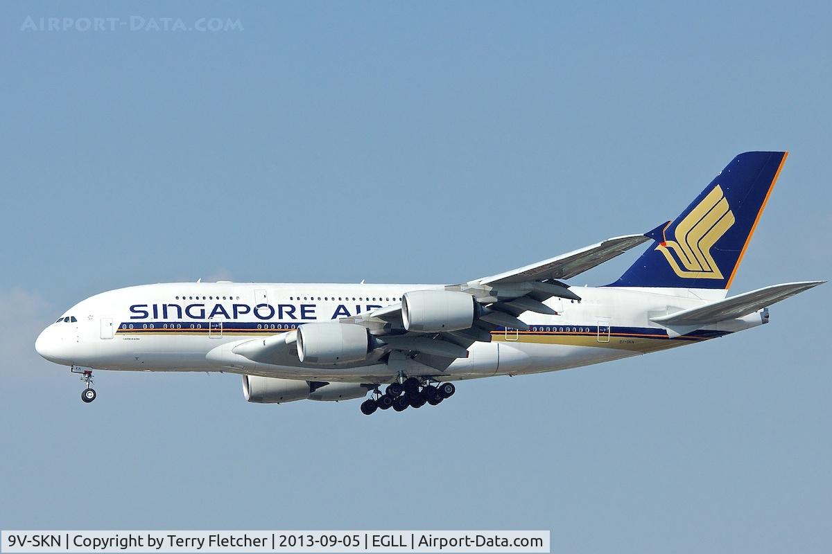 9V-SKN, 2011 Airbus A380-841 C/N 071, On approach to London Heathrow