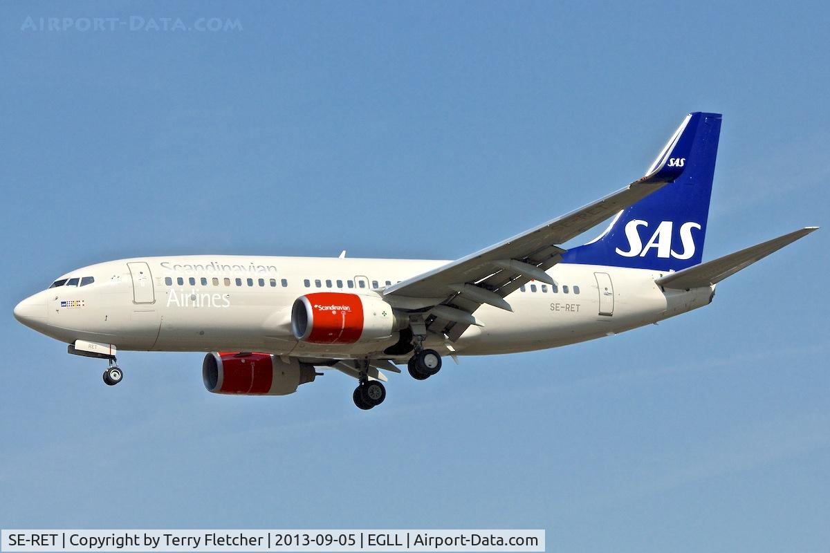 SE-RET, 2002 Boeing 737-76N C/N 32734, On approach to London Heathrow