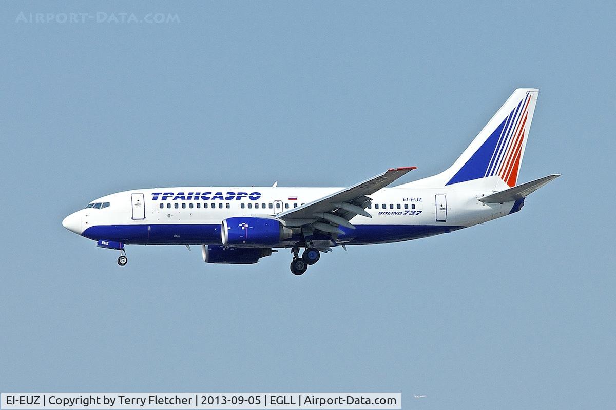 EI-EUZ, 2004 Boeing 737-7Q8 C/N 29355, On approach to London Heathrow