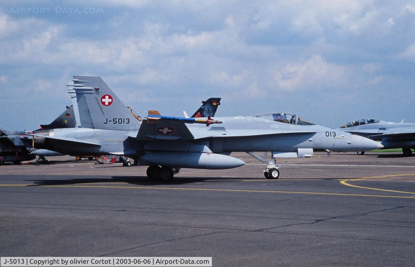 J-5013, McDonnell Douglas F/A-18C Hornet C/N 1357/SFC013, Tigermeet 2003, Cambrai, France