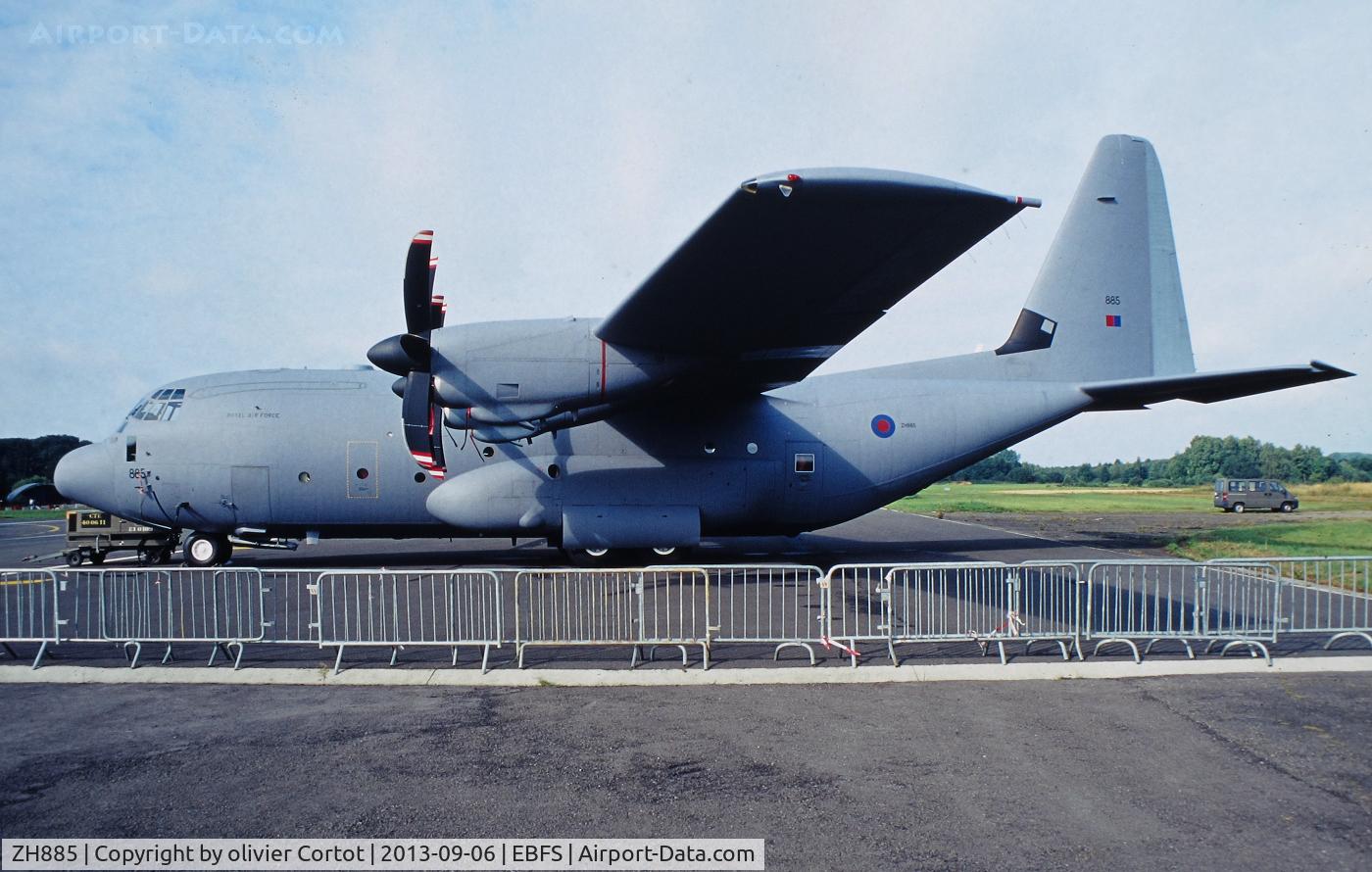 ZH885, 1999 Lockheed Martin C-130J Hercules C.5 C/N 382-5483, Florennes airshow 2001