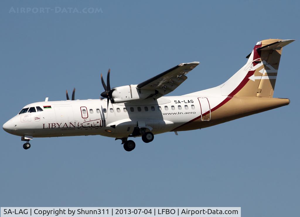 5A-LAG, 2009 ATR 42-500 C/N 802, Landing rwy 32L